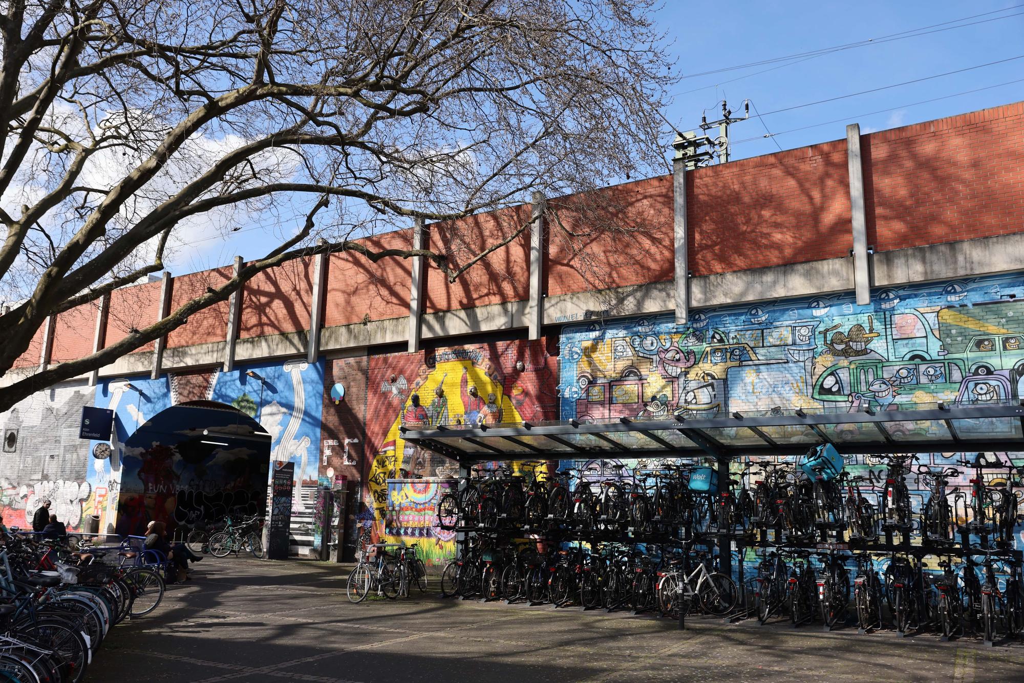 Die Haltestelle Köln-Ehrenfeld landete auf dem vorletzten Platz des Qualitätsberichtes aller Bahnhöfe und Stationen im Rheinland.
