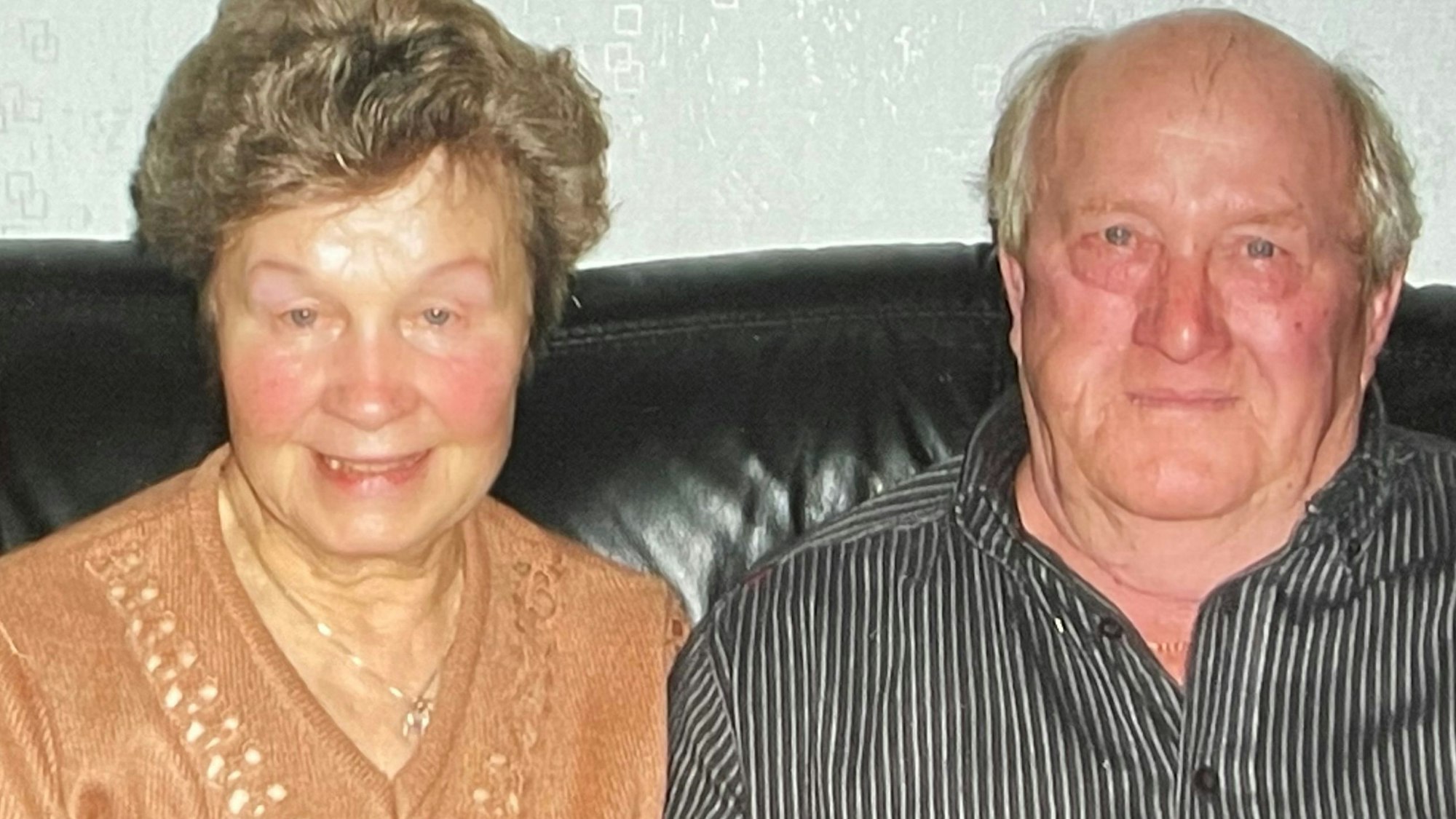 Irmgard und Walter Hannig aus der heutigen Engelskirchener Ortschaft Loope feiern das Fest der Eisernen Hochzeit, und das im engsten Kreis der Familie.