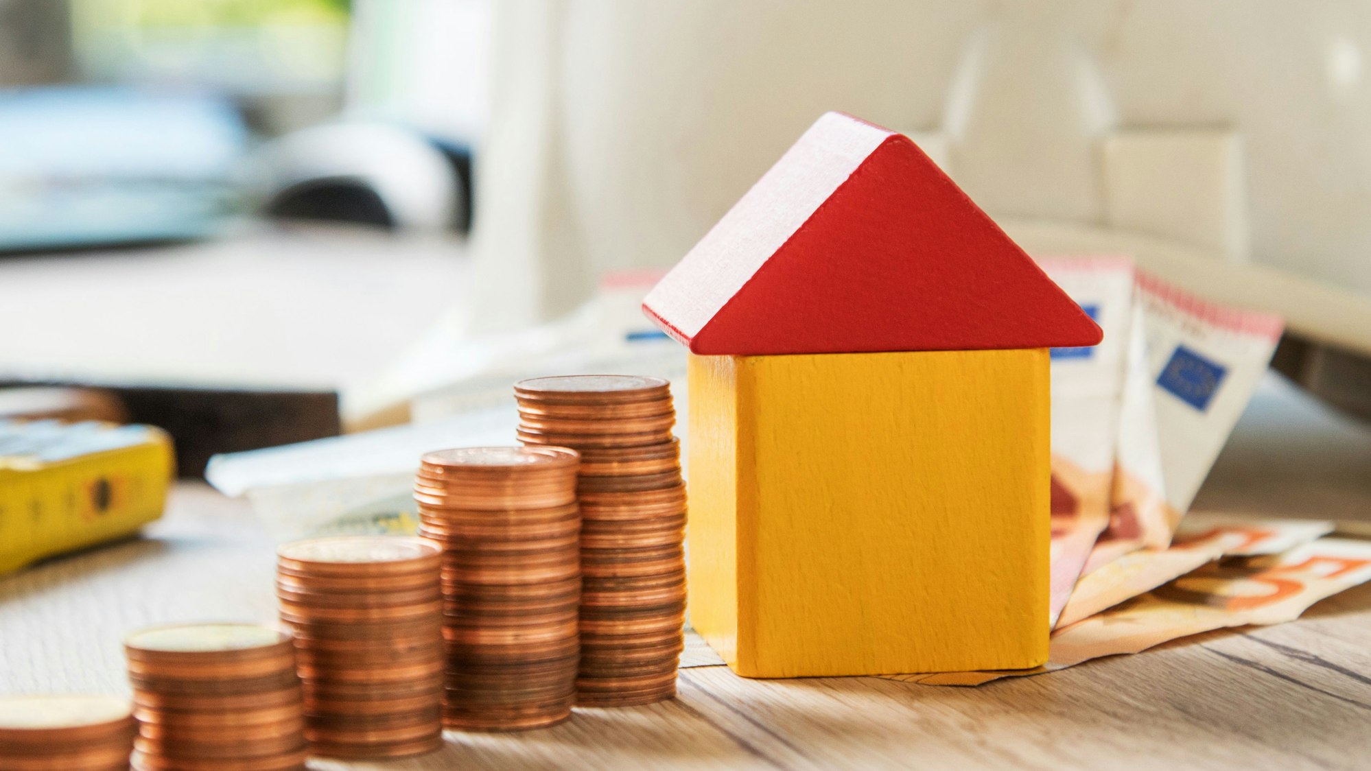 Die Grundsteuer wird neu aufgestellt - die Finanzämter haben den Kommunen neue Hebesätze vorgeschlagen.