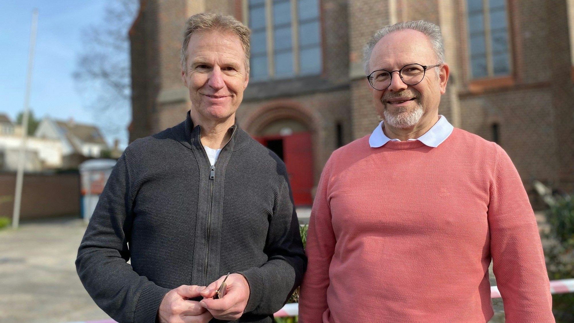 Zu sehen sind Felix Ross und Manfred Bäuml.