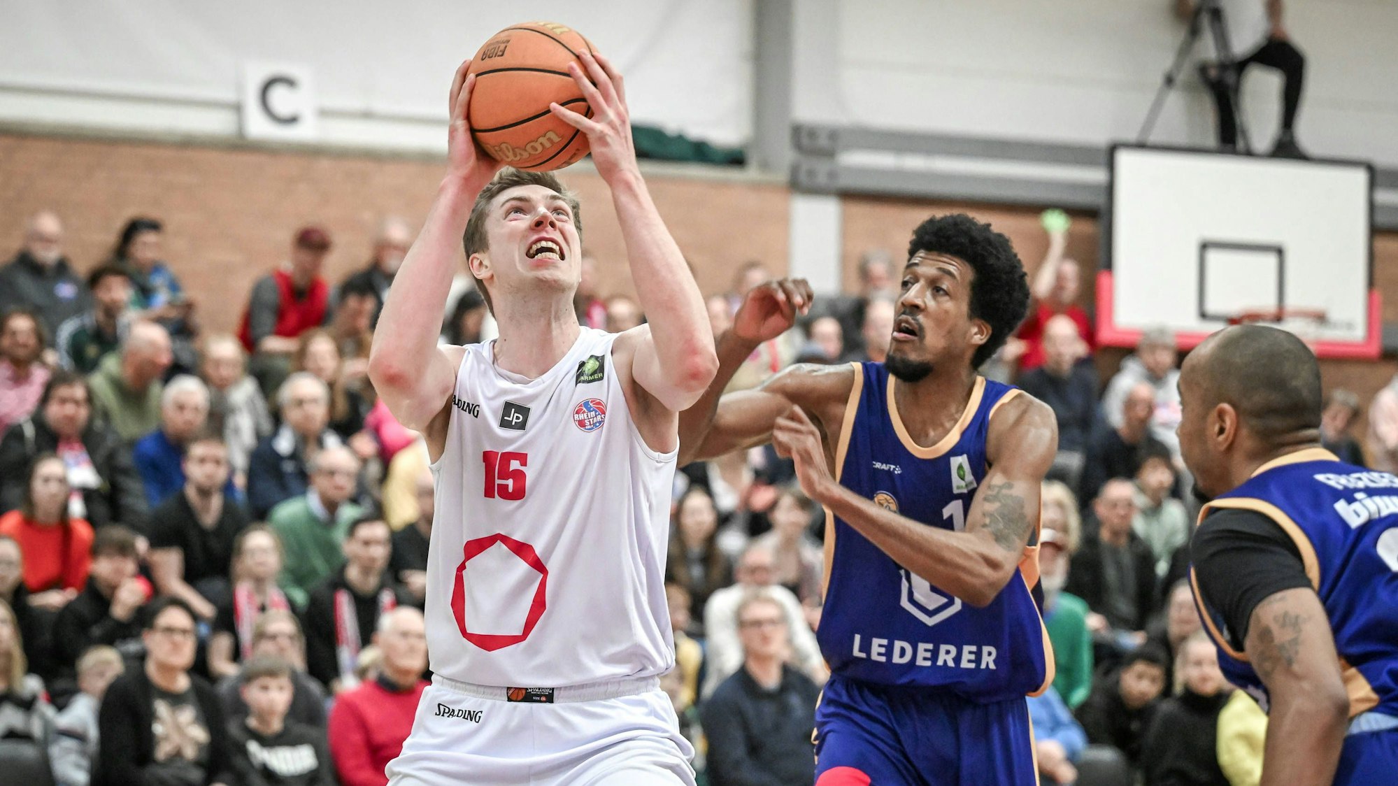 Barmer 2. Basketball Bundesliga ProB: Rheinstars Koeln vs. EN Baskets Schwelm, 23.03.2024 Bjoern Rohwer RheinStars Koeln, 15, Barmer 2. Basketball Bundesliga ProB: Rheinstars Koeln vs. EN Baskets Schwelm am 23.03.2024 im ASV Koeln in Koeln Nordrhein-Westfalen *** Barmer 2 Basketball Bundesliga ProB Rheinstars Koeln vs EN Baskets Schwelm, 23 03 2024 Bjoern Rohwer RheinStars Koeln, 15 , Barmer 2 Basketball Bundesliga ProB Rheinstars Koeln vs EN Baskets Schwelm on 23 03 2024 at ASV Koeln in Koeln North Rhine-Westphalia Copyright: xBEAUTIFULxSPORTS/Mueller-Laschetx