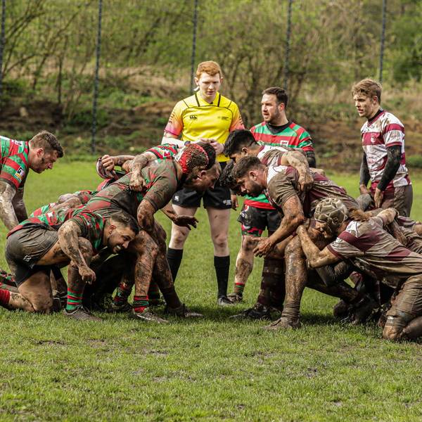 23.03.2024, Köln: Rugby Bundesliga Spiel RSV Köln ( rot-weisse Trikots)vs. RK Heusenstamm ( gtün-rote Trikots). Foto:Dirk Borm