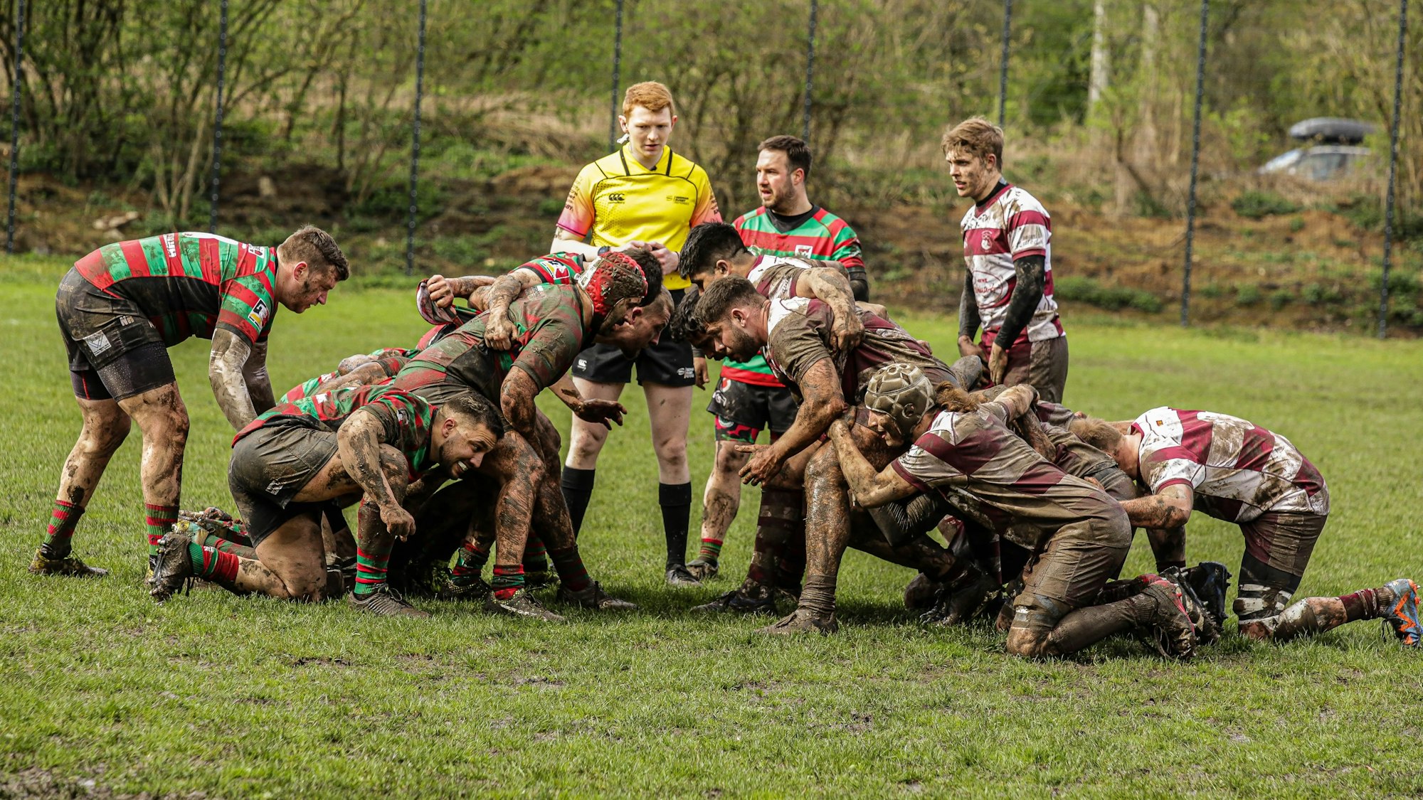 23.03.2024, Köln: Rugby Bundesliga Spiel RSV Köln ( rot-weisse Trikots)vs. RK Heusenstamm ( gtün-rote Trikots). Foto:Dirk Borm