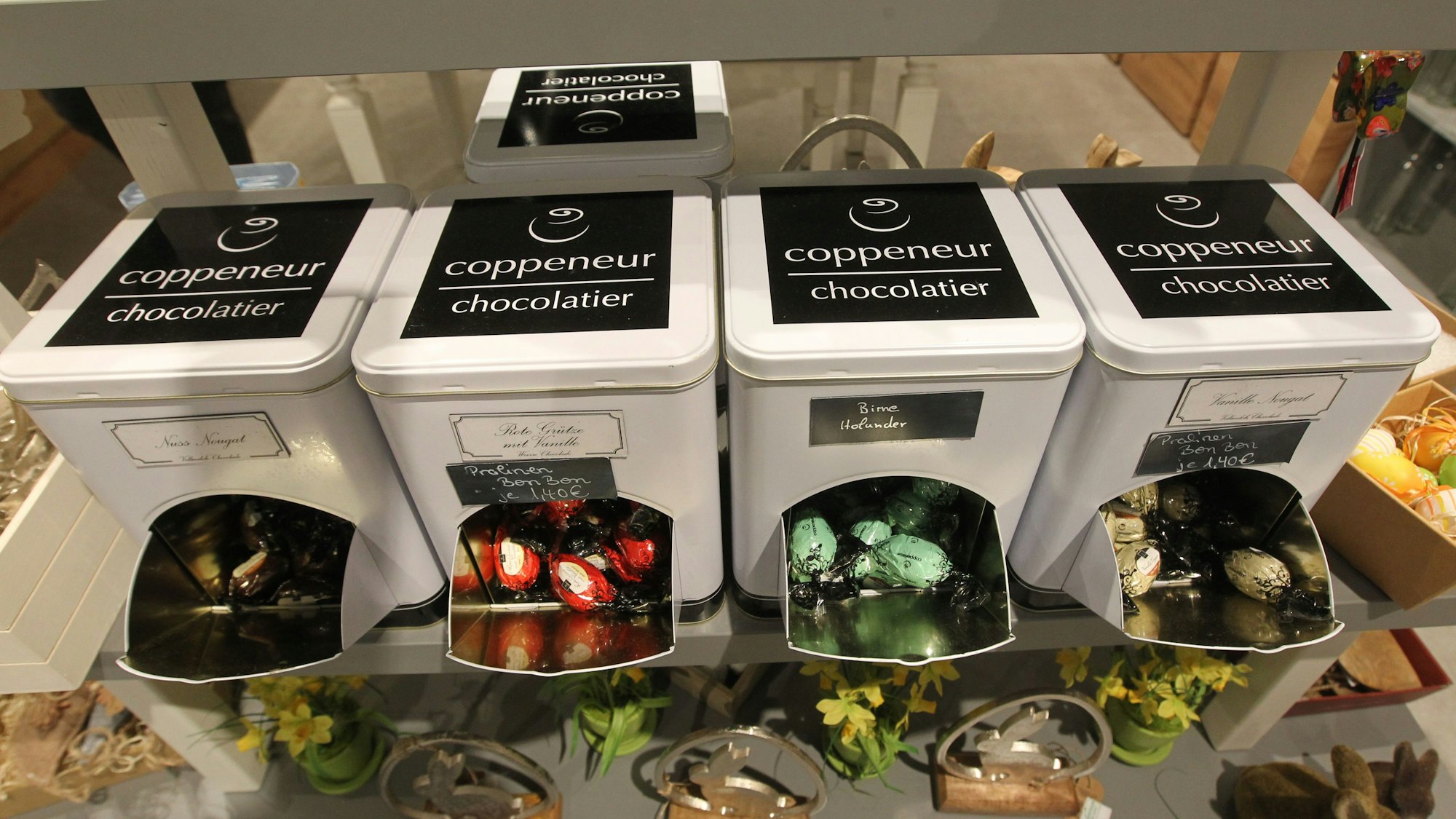 Im Gaumentraum gibt es Pralinen den Bad Honnefer Herstellers Coppeneur.