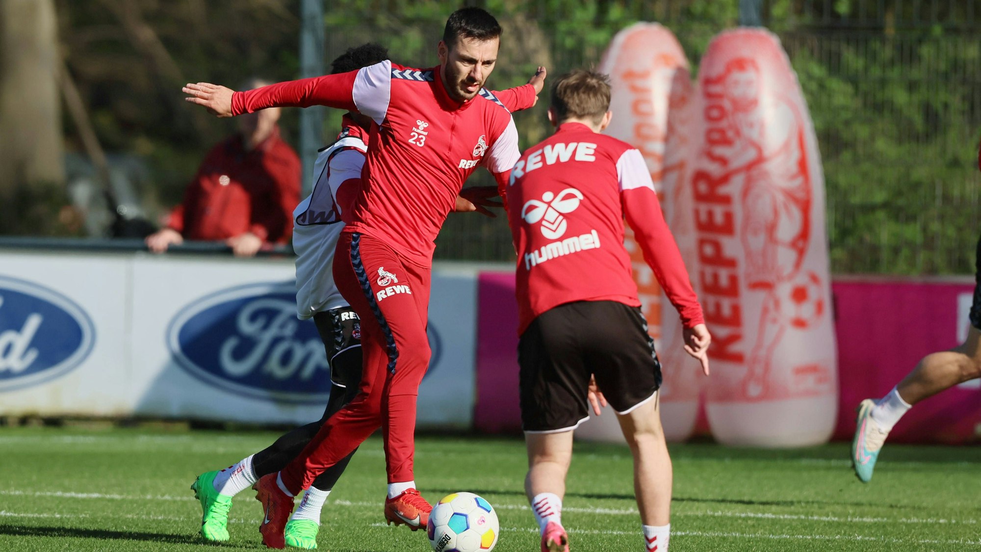 1. FC Köln, Training, Sargis Adamyan