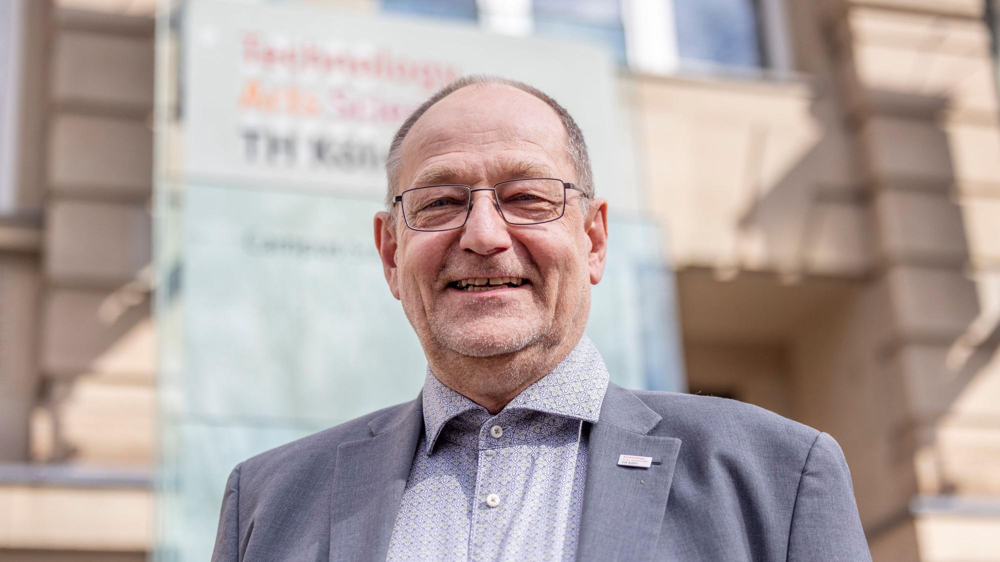 Der TH Köln steht Stefan herzig seit dem Jahr 2018 als Präsident vor. Seine Amtzeit war von Umbrüchen geprägt.