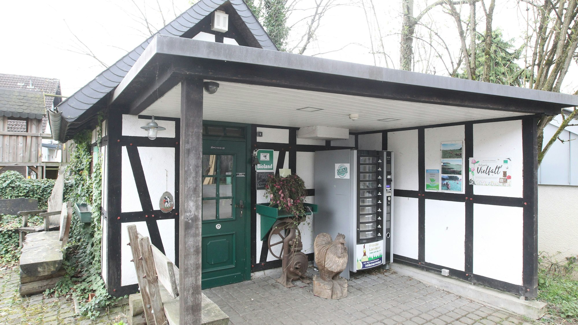 Keine Eier gibt es derzeit im Automaten in Bockenbusch.