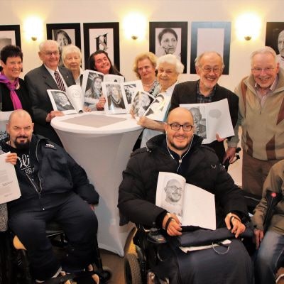 Rösraths Bürgermeisterin Bondina Schulze will den Bürgersaal im Bürgerforum Hoffnungsthal vorerst nicht für Veranstaltungen vermieten. In der Vergangenheit war er ein Ort auch für das kulturelle Geschehen, etwa bei der Ausstellung „Hommage an das Leben“ von 2018 (Foto).