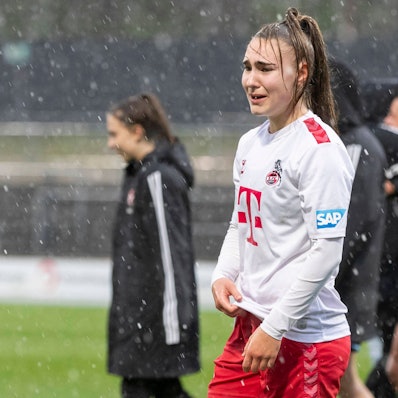 GOOGLE PIXEL Frauen-Bundesliga: 1. FC Köln - 1. FC Nürnberg, 23.03.2024 Alena Bienz 1. FC Köln, 11 ist enttäuscht. GOOGLE PIXEL Frauen-Bundesliga, 1. FC Köln - 1. FC Nürnberg, 17. Spieltag, am 23.03.2024, Franz-Kremer-Stadion, Köln DFL regulations prohibit any use of photographs as image sequences and/or quasi-video *** GOOGLE PIXEL Frauen Bundesliga 1 FC Köln 1 FC Nürnberg, 23 03 2024 Alena Bienz 1 FC Köln, 11 is disappointed GOOGLE PIXEL Frauen Bundesliga, 1 FC Köln 1 FC Nürnberg, 17 Spieltag, am 23 03 2024, Franz Kremer Stadion, Köln DFL regulations prohibit any use of photographs as image sequences and or quasi video Copyright: xBEAUTIFULxSPORTS/Meuselx