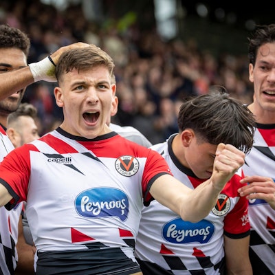 3. Liga, FC Viktoria Köln - VfB Lübeck, 31.03.2024 Torjubel zum 1:0 durch Said El Mala FC Viktoria Köln, 22 3. Liga, FC Viktoria Köln - VfB Lübeck, 31. Spieltag, am 31.03.2024 im Sportpark Höhenberg in Köln. DFL REGULATIONS PROHIBIT ANY USE OF PHOTOGRAPHS AS IMAGE SEQUENCES AND/OR QUASI-VIDEO. *** 3 Liga, FC Viktoria Köln VfB Lübeck, 31 03 2024 Goal celebration to 1 0 by Said El Mala FC Viktoria Köln, 22 3 Liga, FC Viktoria Köln VfB Lübeck, 31 Matchday, on 31 03 2024 at Sportpark Höhenberg in Cologne DFL REGULATIONS PROHIBIT ANY USE OF PHOTOGRAPHS AS IMAGE SEQUENCES AND OR QUASI VIDEO Copyright: xBEAUTIFULxSPORTS/LeahxKohringx