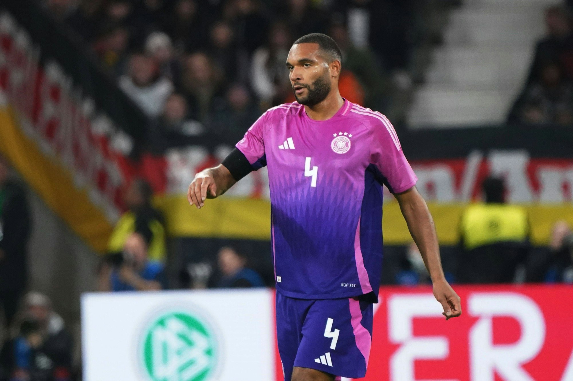 Jonathan Tah trug beim letzten Spiel der Nationalmannschaft die Rückennummer 4.