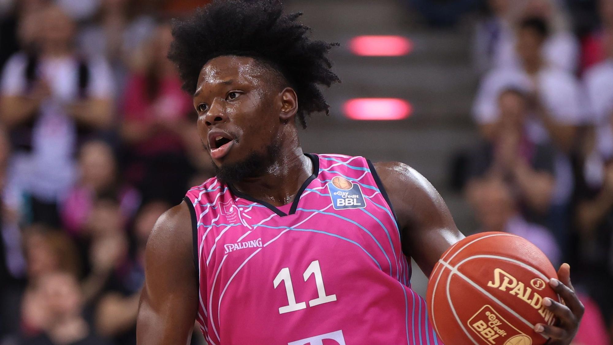 Brian Fobbs verlässt die Telekom Baskets Bonn.