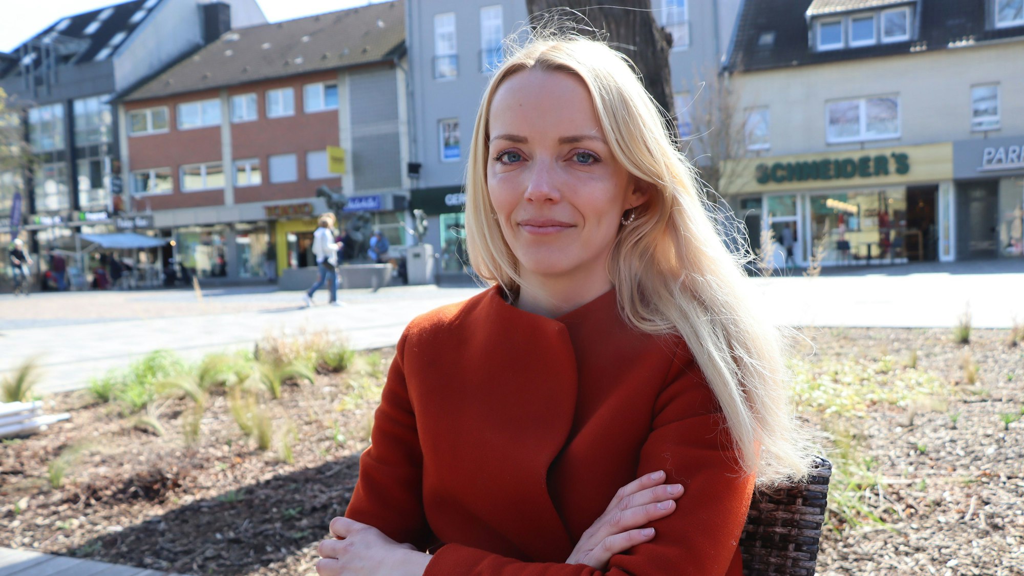 Jasmin Kettmann war eine von sieben oder acht Ersthelfern bei einem schlimmen Unfall vor ein paar Tagen in Bergheim. Im Gespräch berichtet sie von ihren Erfahrungen.