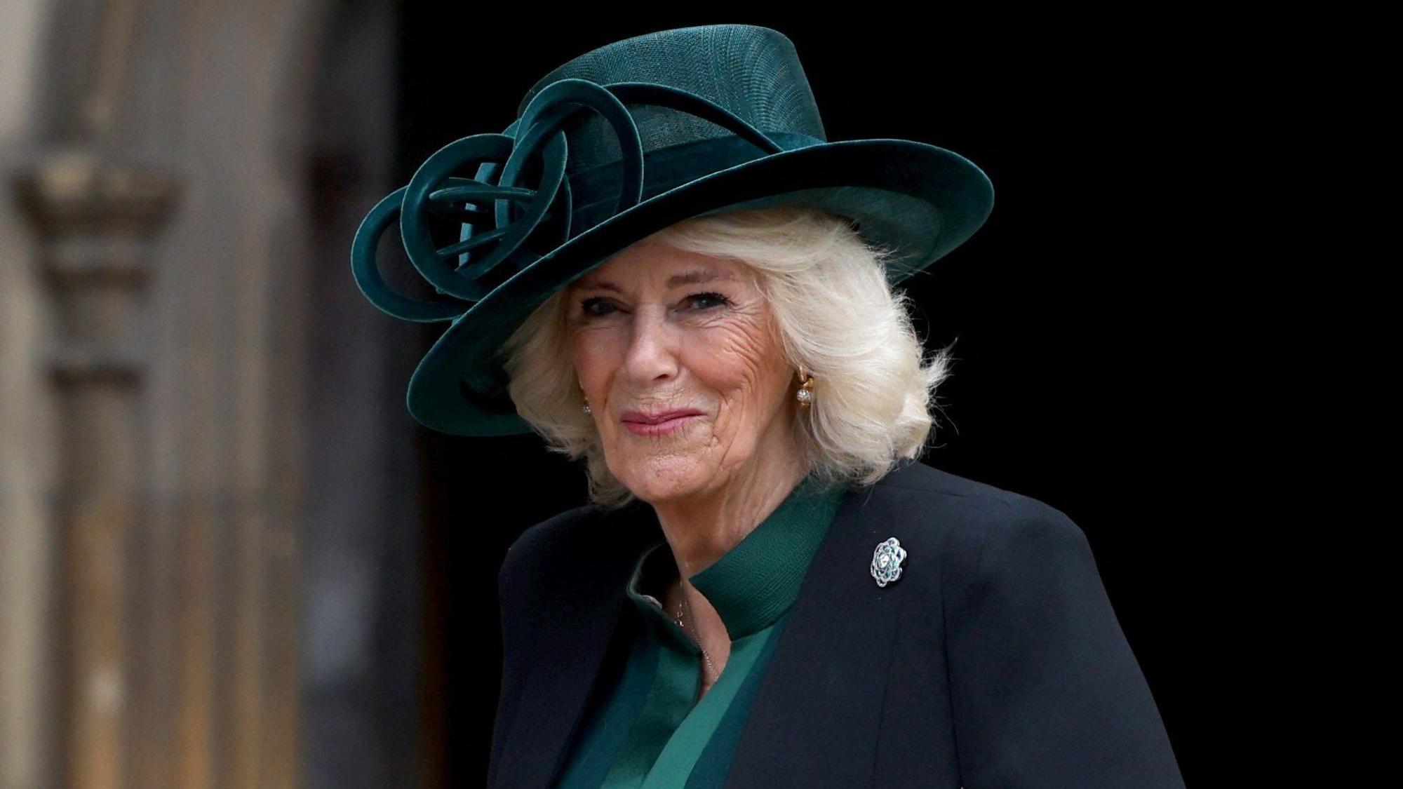 Windsor: Königin Camilla kommt zum Ostergottesdienst am Ostersonntag in der St. George's Chapel auf Schloss Windsor.
