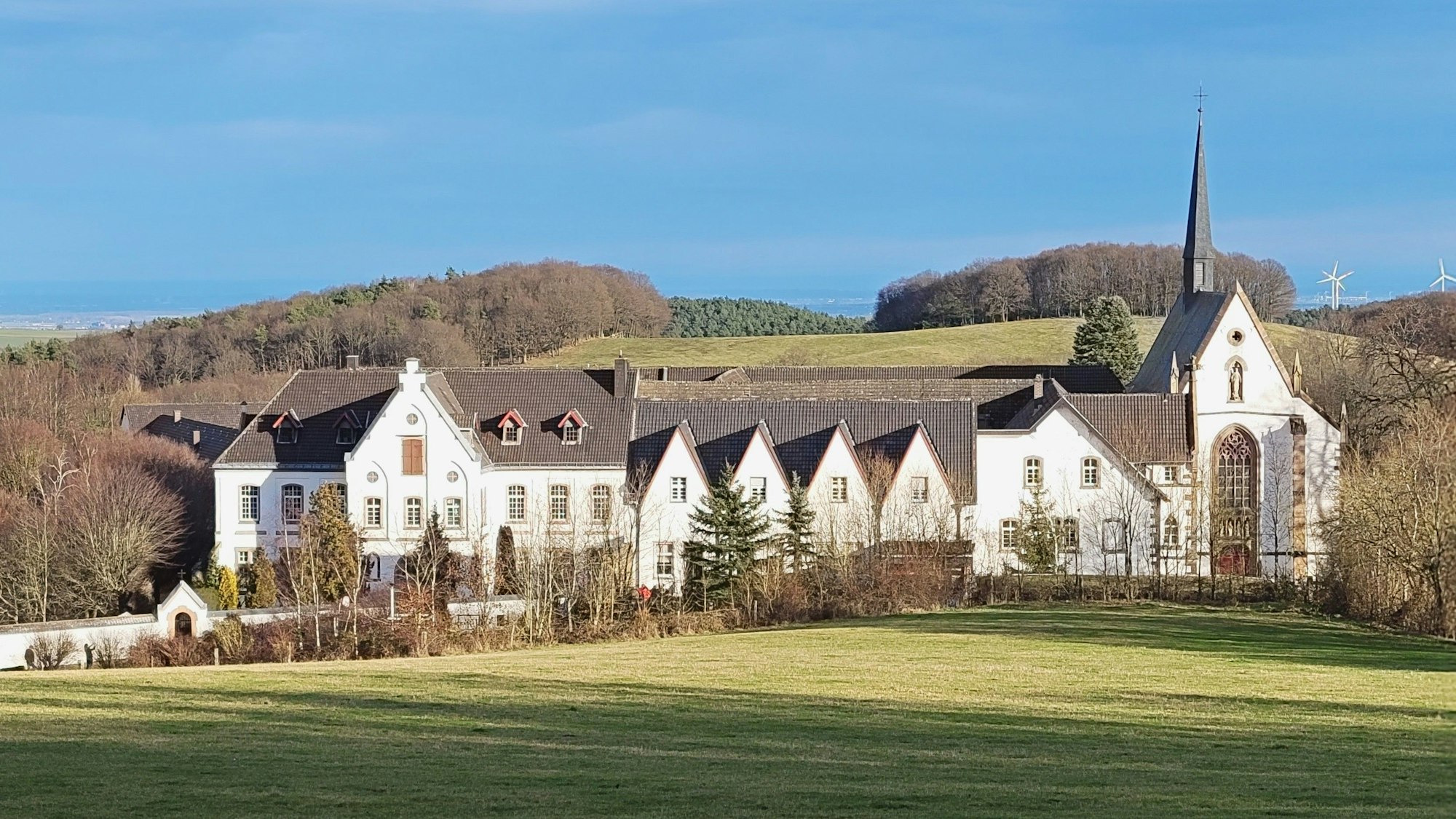 Blick auf die Abtei Mariawald.