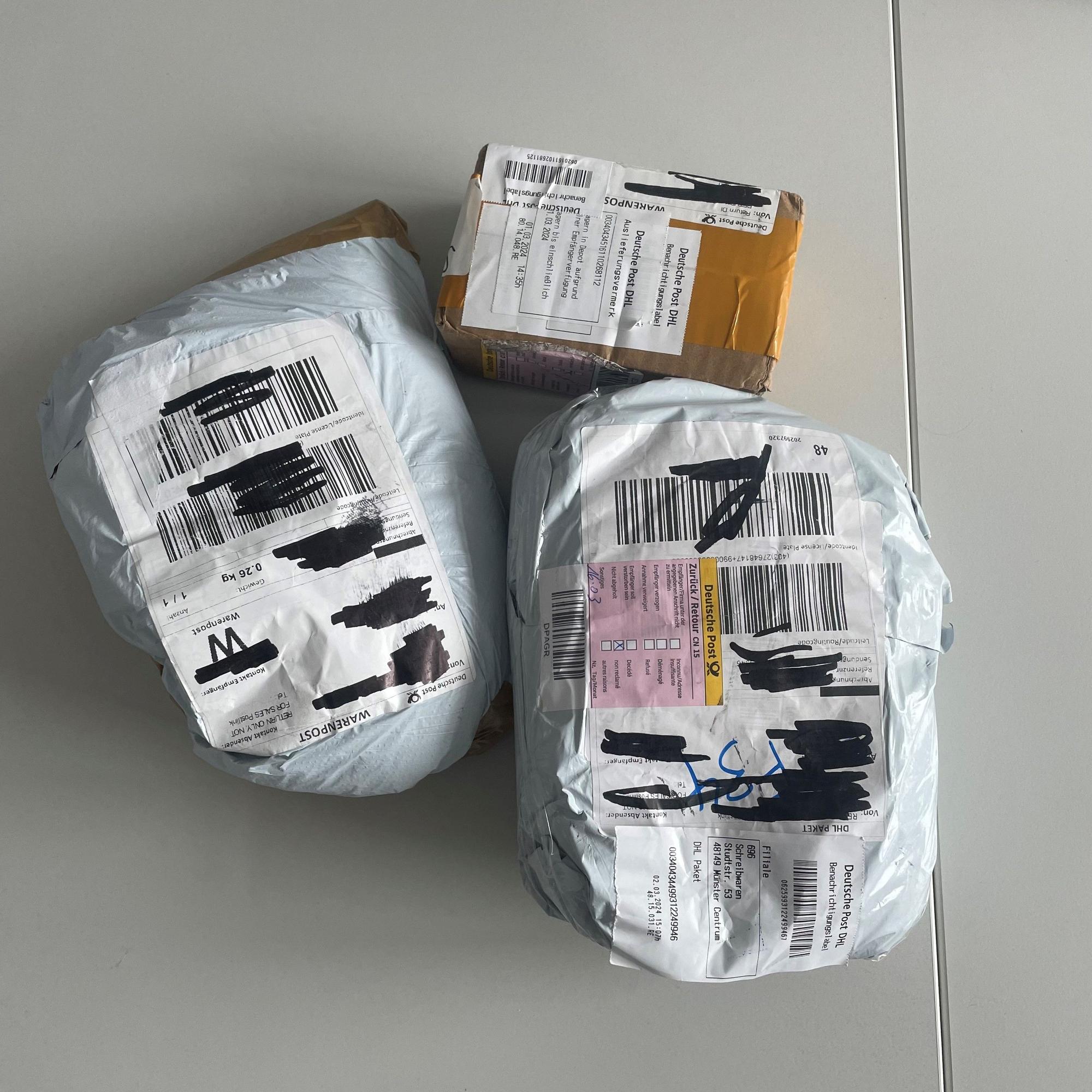 Drei Pakete haben es in die Rundschau-Redaktion geschafft