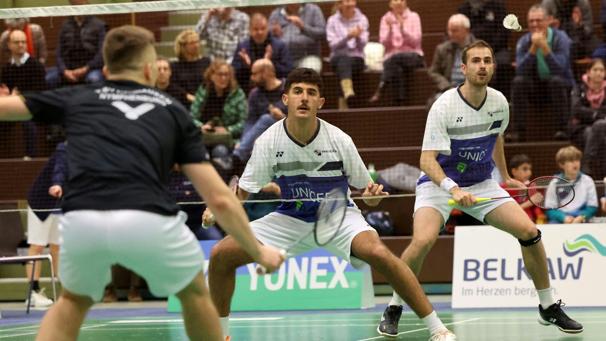 Die TVR-Spieler Malik Bourakkadi und Jan Colin Völker