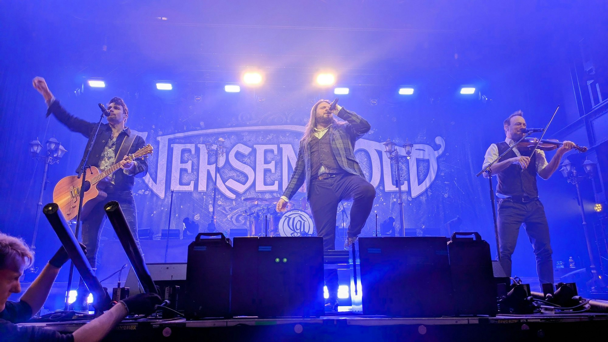 Versengold mit Frontmann Malte Hoyer im Palladium.