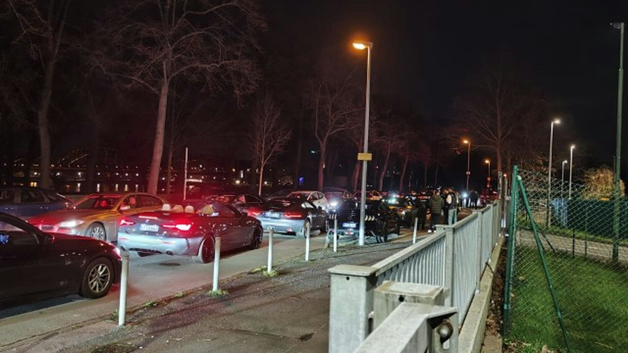 Die Poser-Szene trifft sich weiterhin auf der Alfred-Schütte-Allee