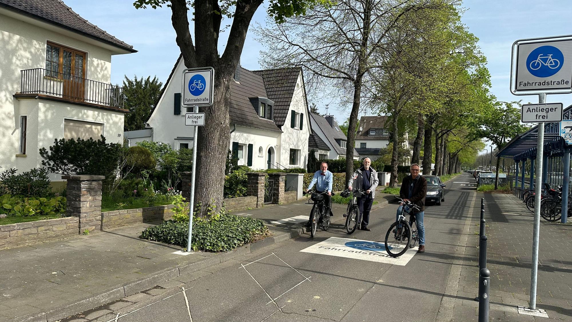Die Gottfried-Keller-Straße in Sankt Augustin ist nun eine offizielle Fahrradstraße.