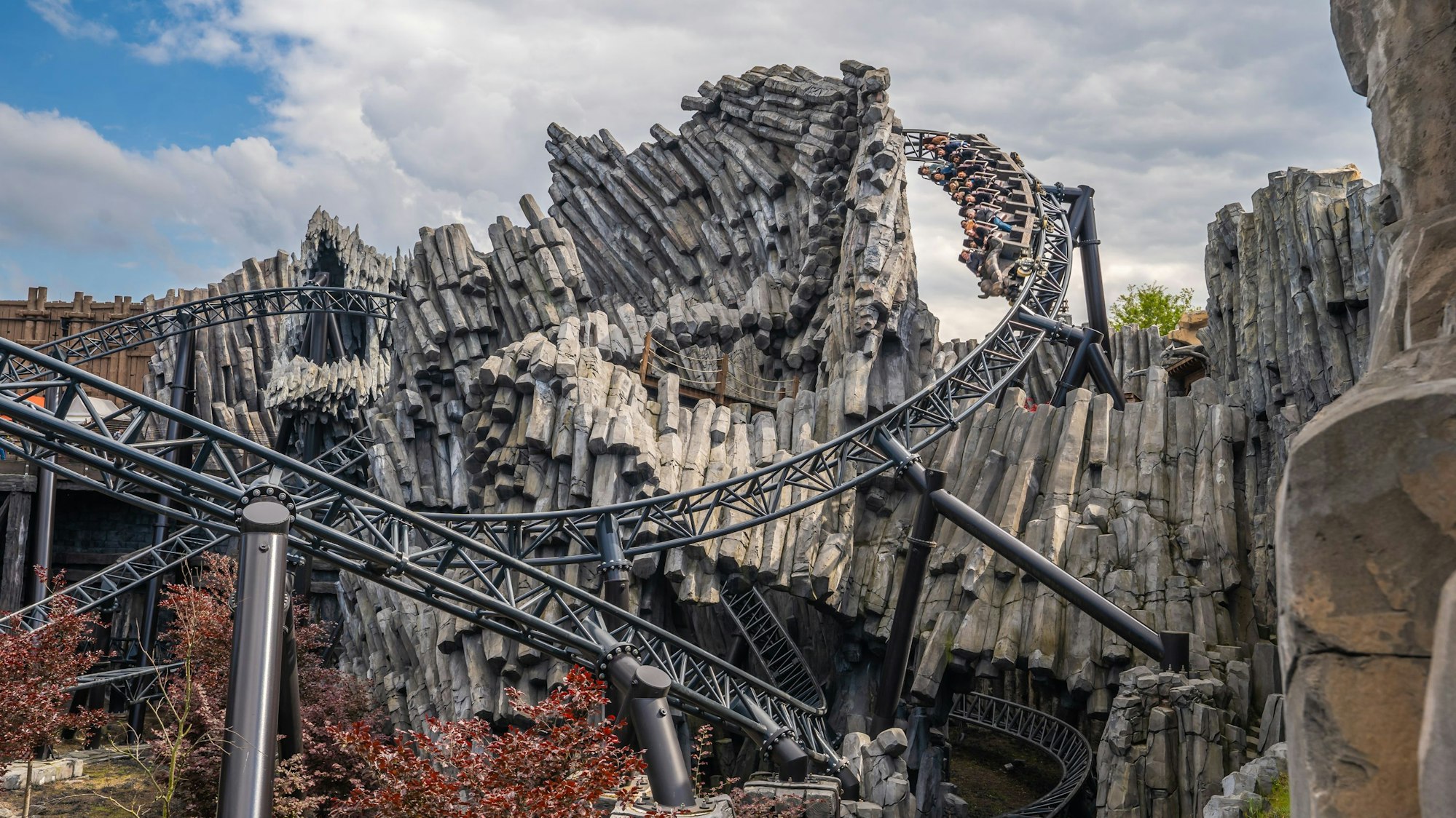 Die Achterbahn Taron im Phantasialand.