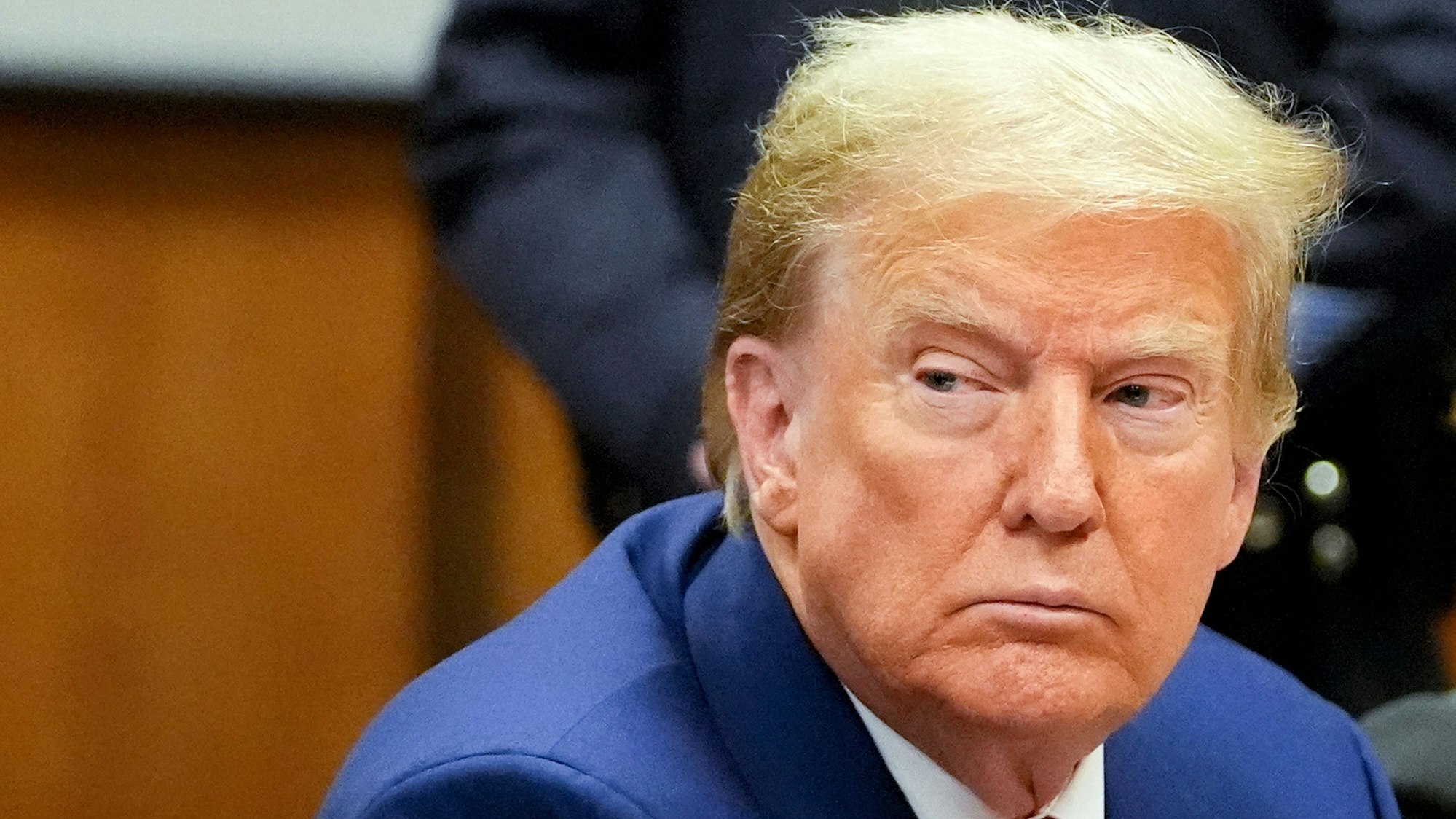 Der ehemalige US-Präsident Donald Trump steht in New York wegen Schweigegeldzahlungen an die Pornodarstellerin Stormy Daniels vor Gericht.