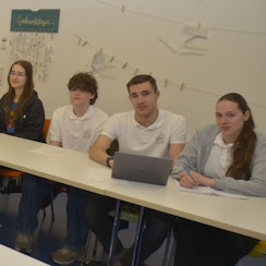 Sitzung des Kinder- und Jugendparlamentes in Lindlar am 21. März 2024. Bericht über die aktuelle Arbeit und Vorbereitungen der nächsten Wahl zum Kinder- und Jugendparlament.