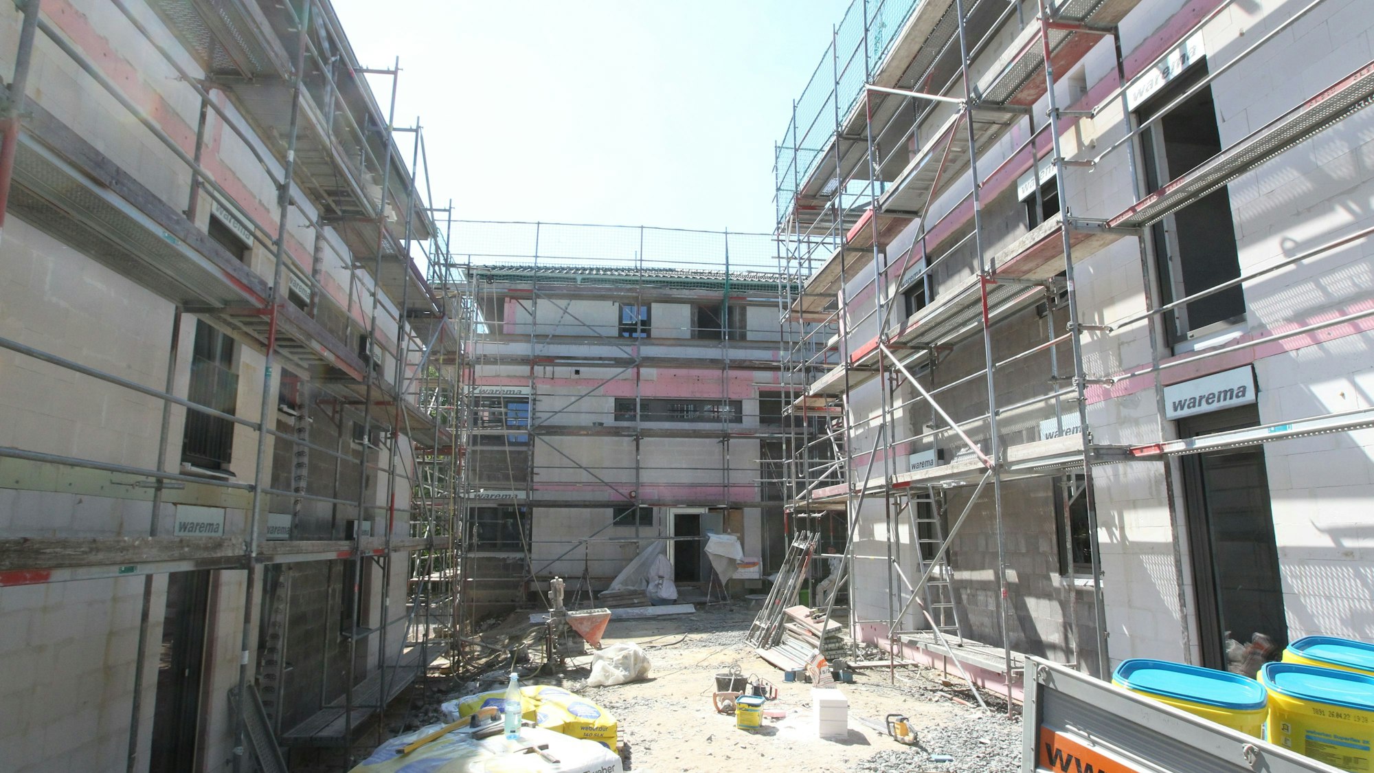 Die Preise für neu gebaute Immobilien sind weiterhin hoch.