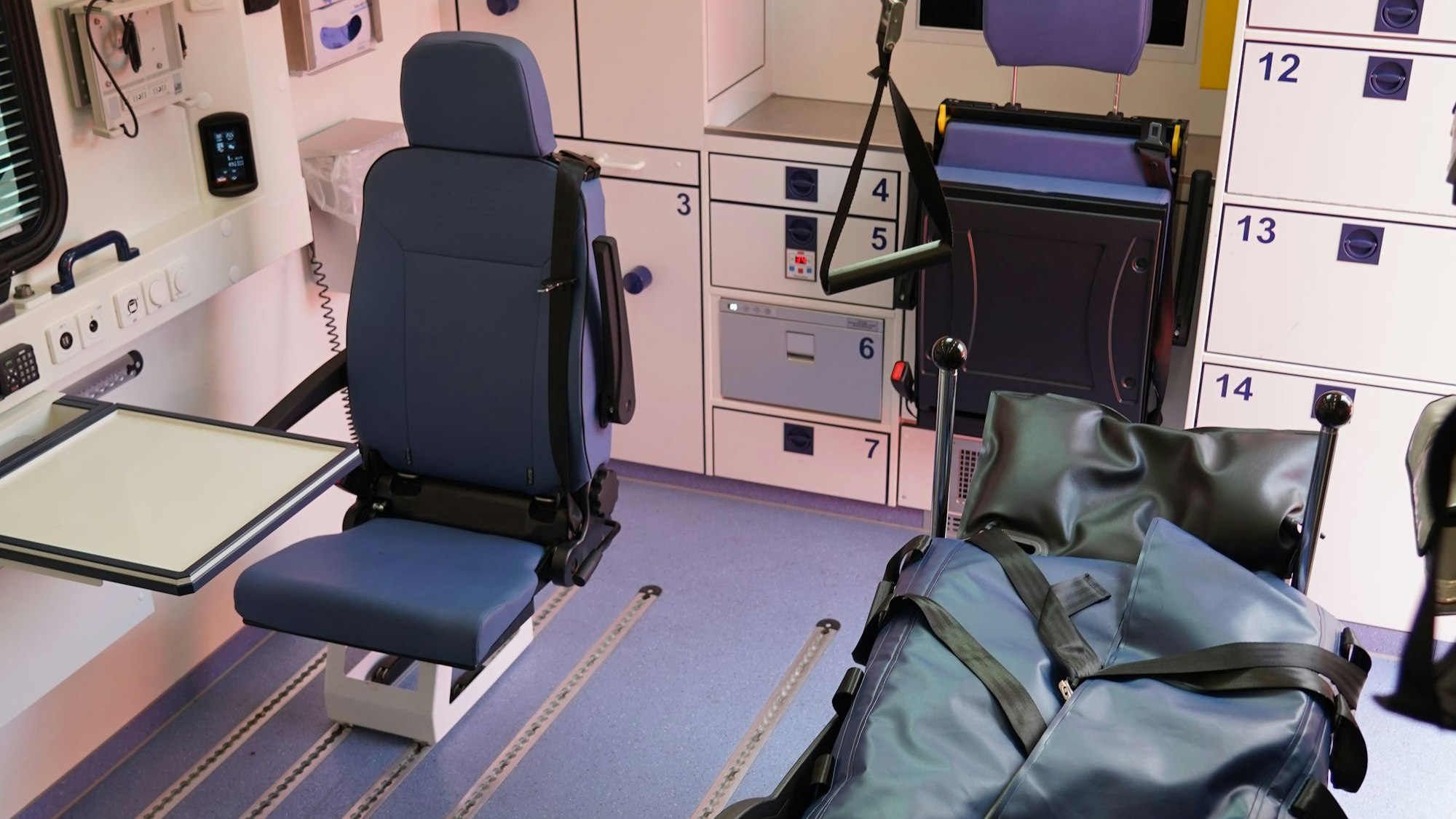 Blick in einen Spezial-RTW