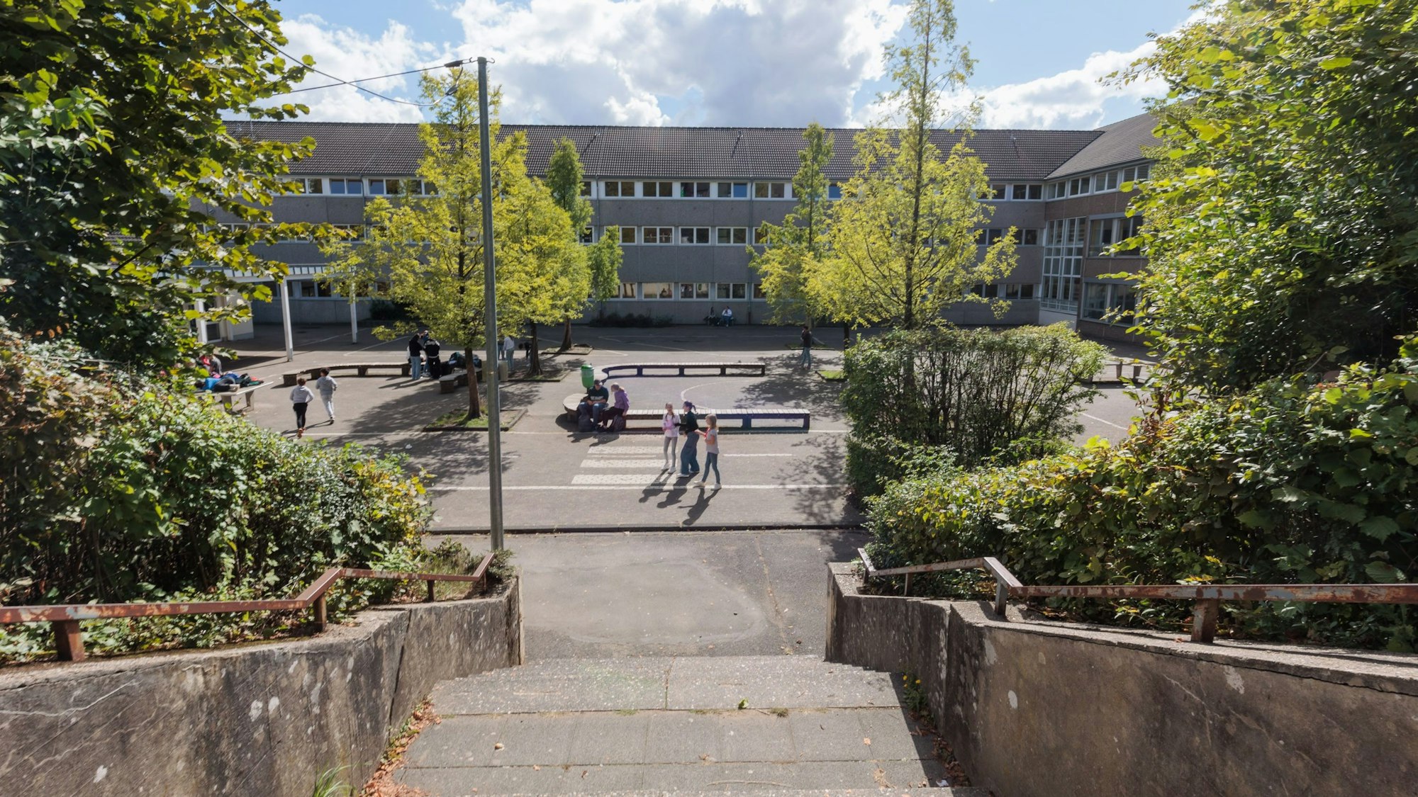Der Hof der Sekundarschule in Wiehl-Bielstein.