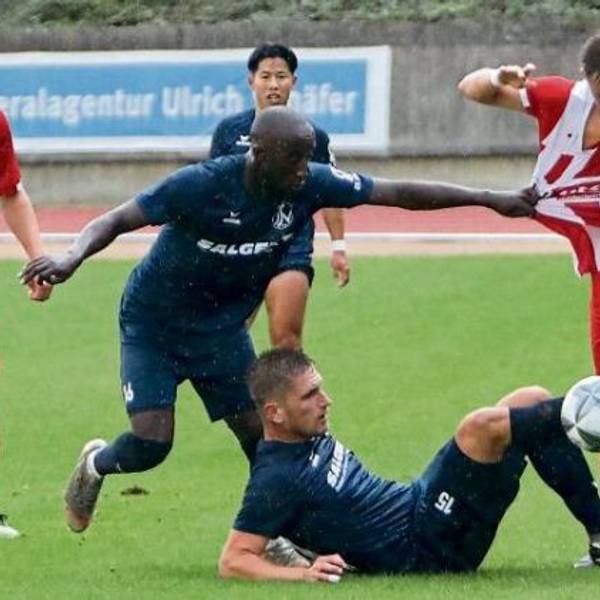 Derby Siegburger SV 04 gegen den FC Hennef