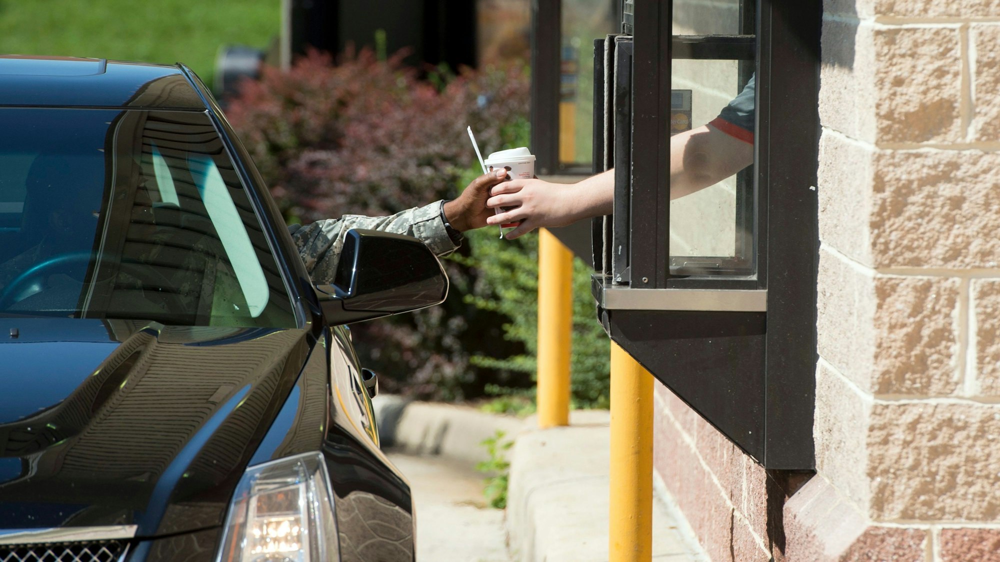 Nach dem Vorfall in einem Drive-In wurde die Polizei hinzugerufen (Symbolfoto).