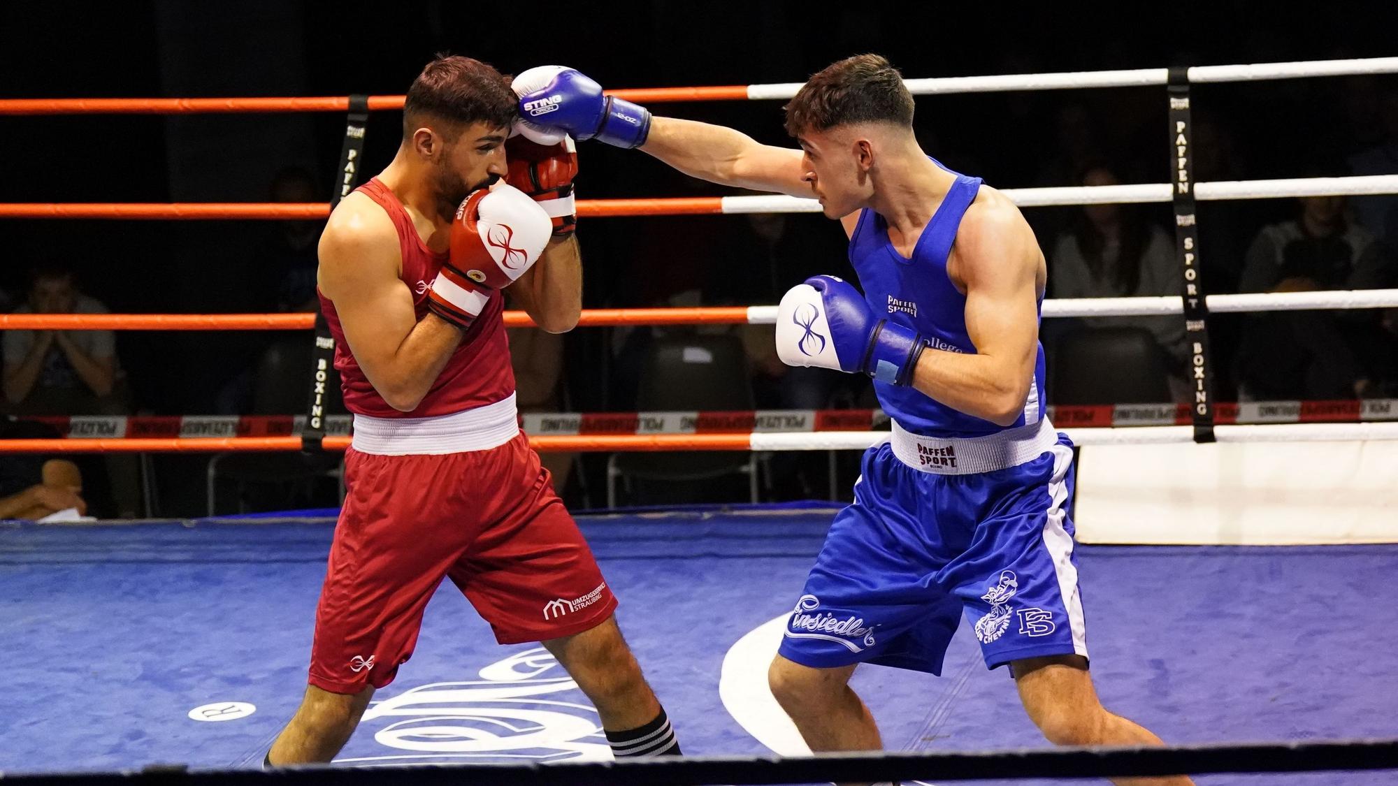 Boxer Jason Zeller schlägt seine Gegner in Kopfhöhe.