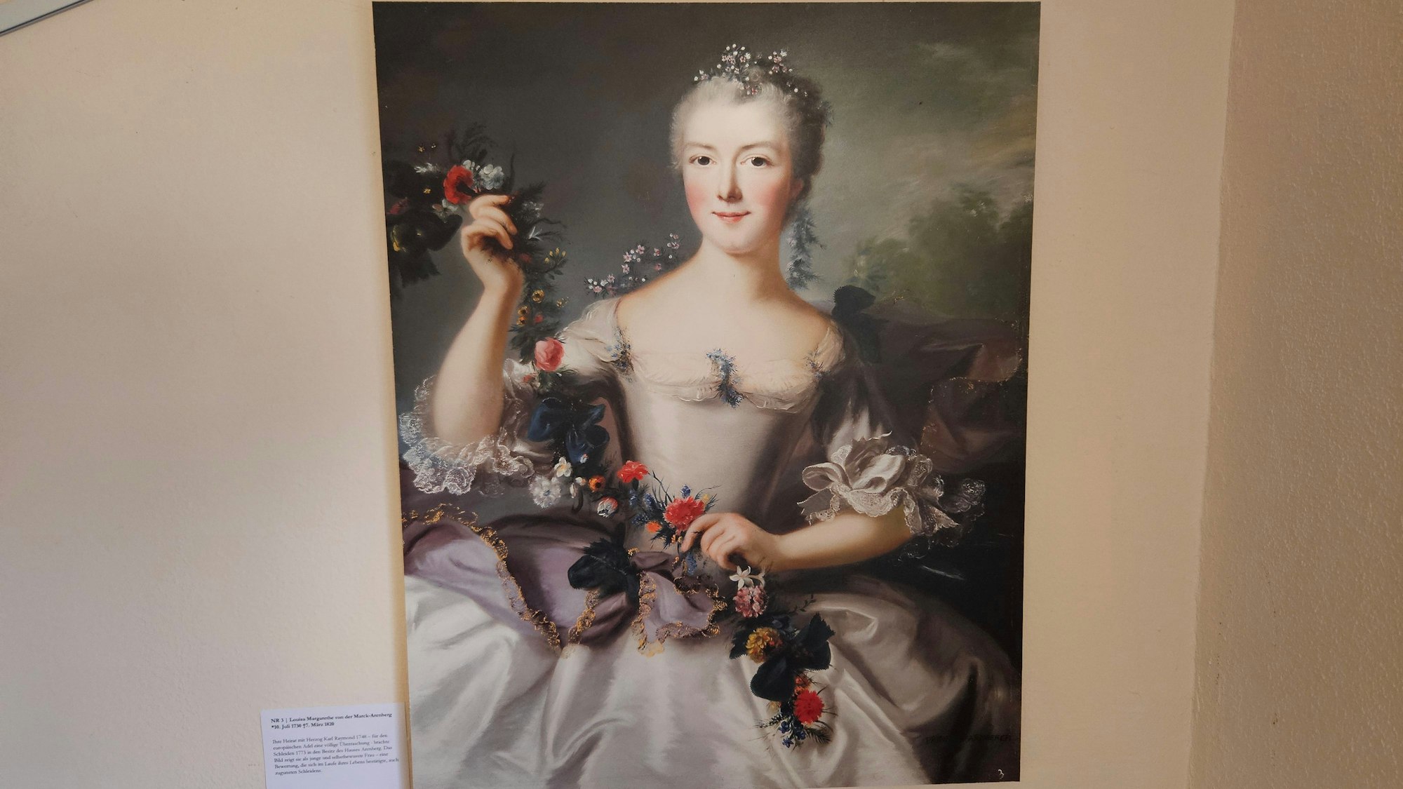 Zu sehen ist ein Porträt von Louisa Margarethe von der Marck-Arenberg.