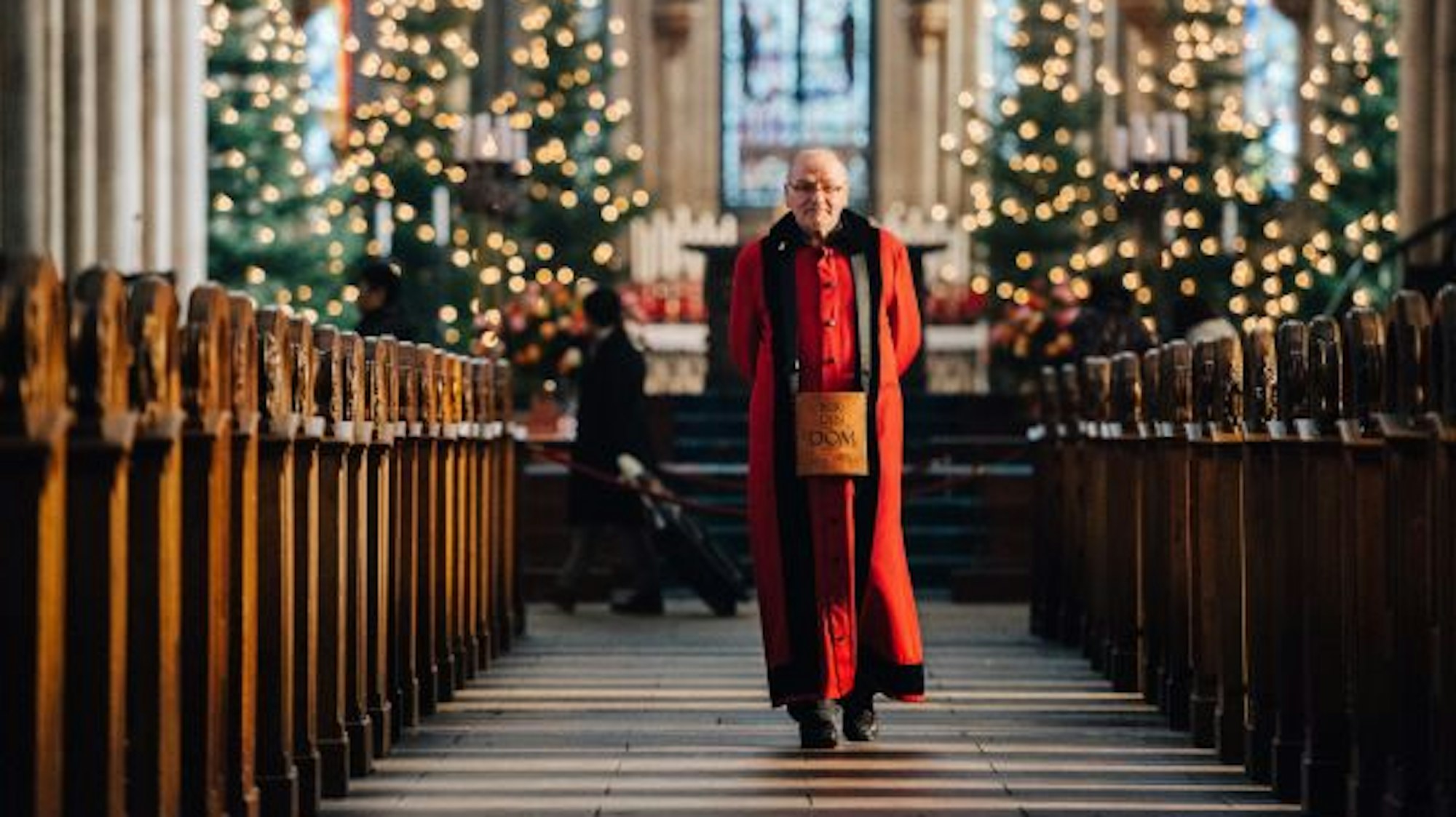 Karl Schiesberg engaierte sich als Domschweizer, zuvor leitete er gemeinsam mit seiner Frau Margot den „Weißen Holunder“ in der Gladbacher Straße.