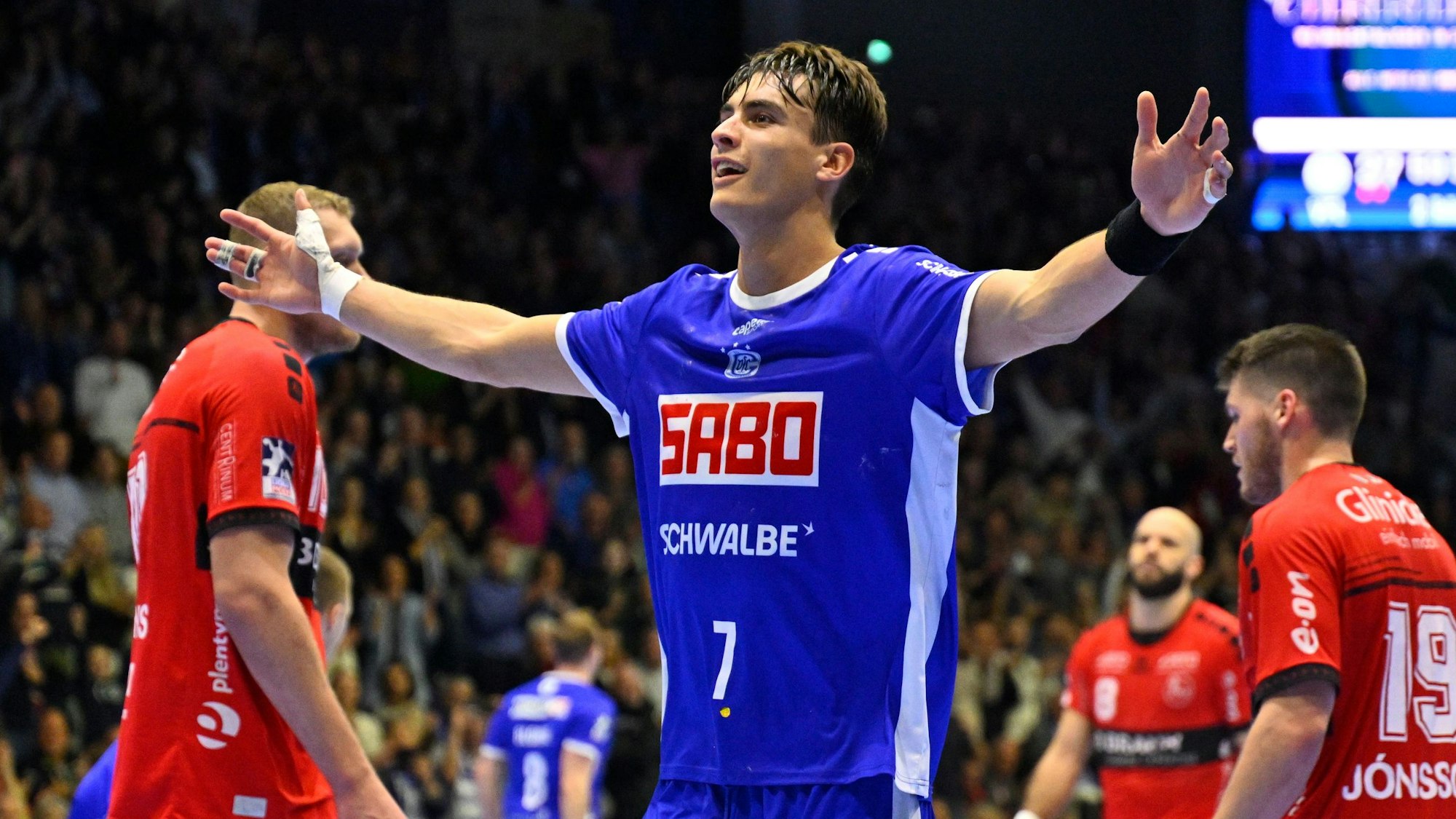 Julian Köster Jubelt