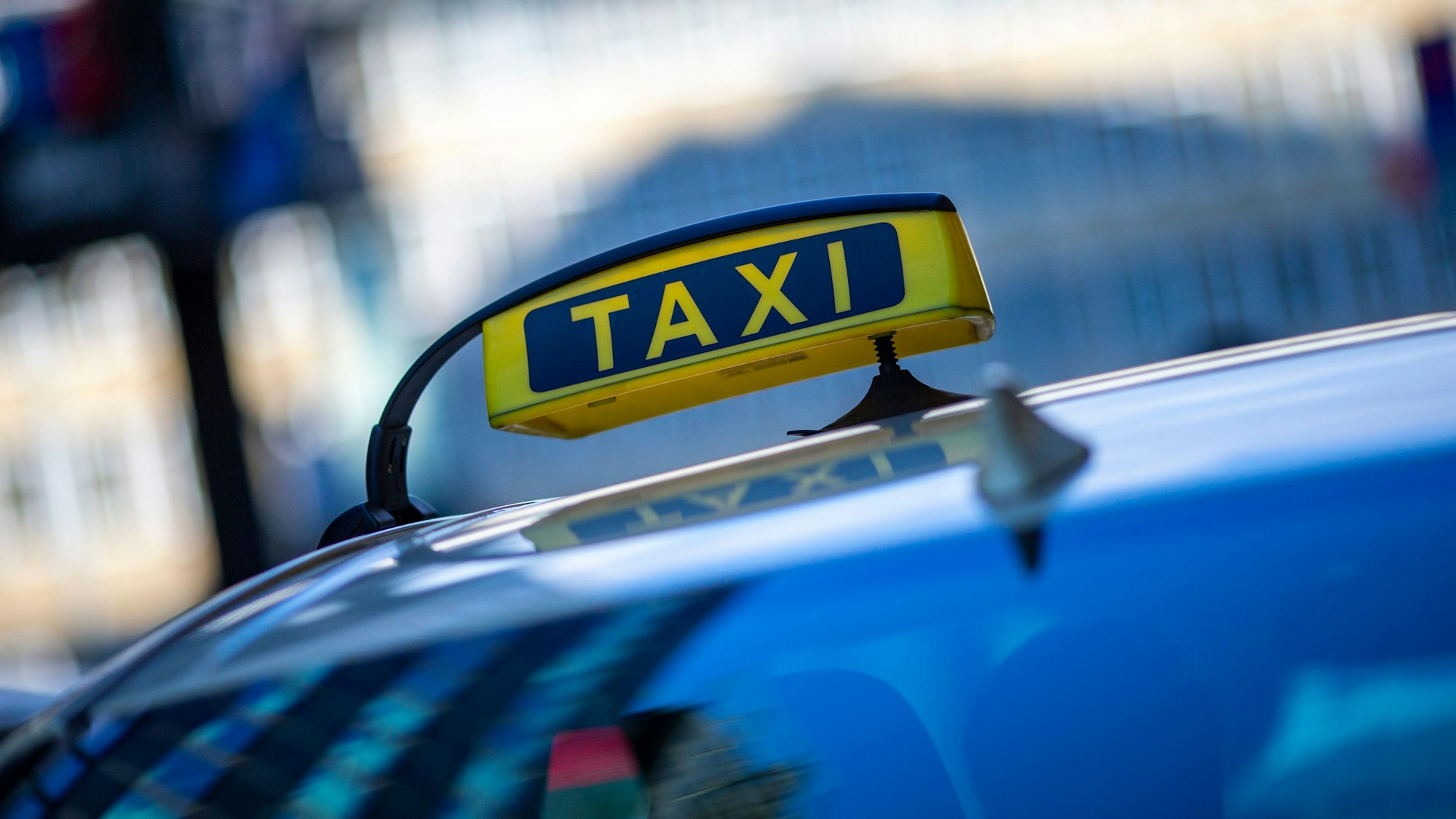 Unter Druck: Taxifahrer spüren die große Konkurrenz.