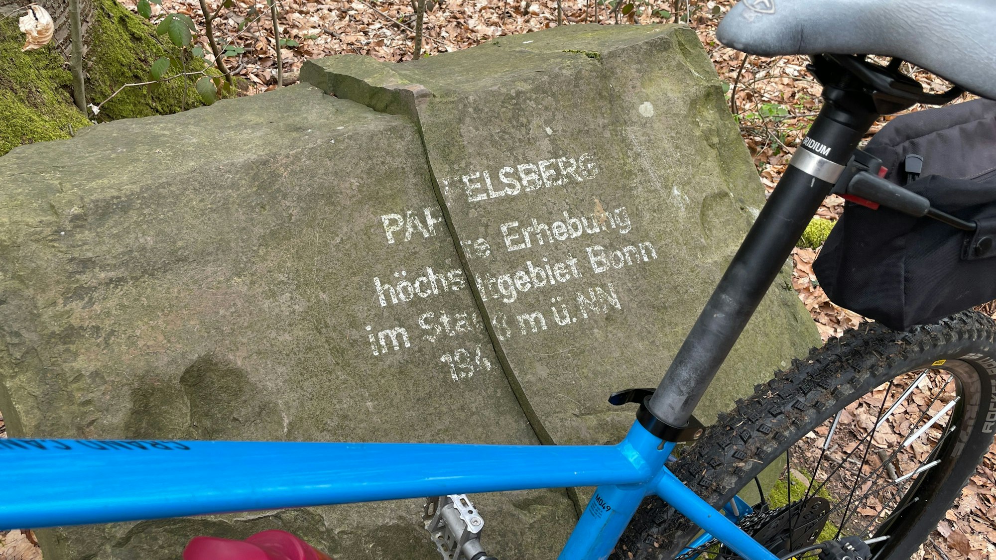 Hinweistafel zum Paffelsberg