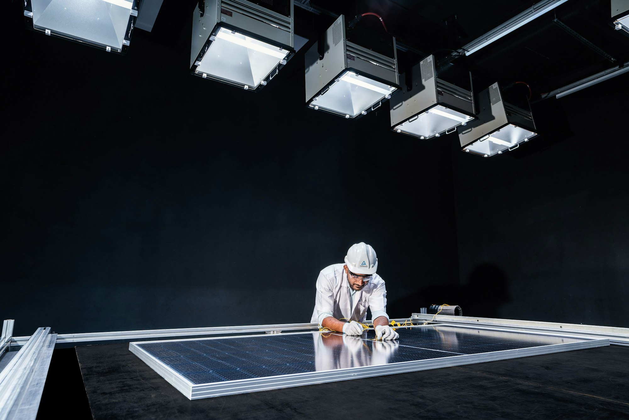 Prüfungs eines PV-Moduls in Bangalore, Indien