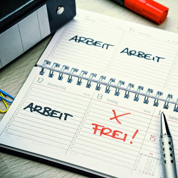 Für eine große Arbeitsstudie nehmen 45 Unternehmen in Deutschland an einem Test mit einer Viertagewoche teil. (Symbolbild)