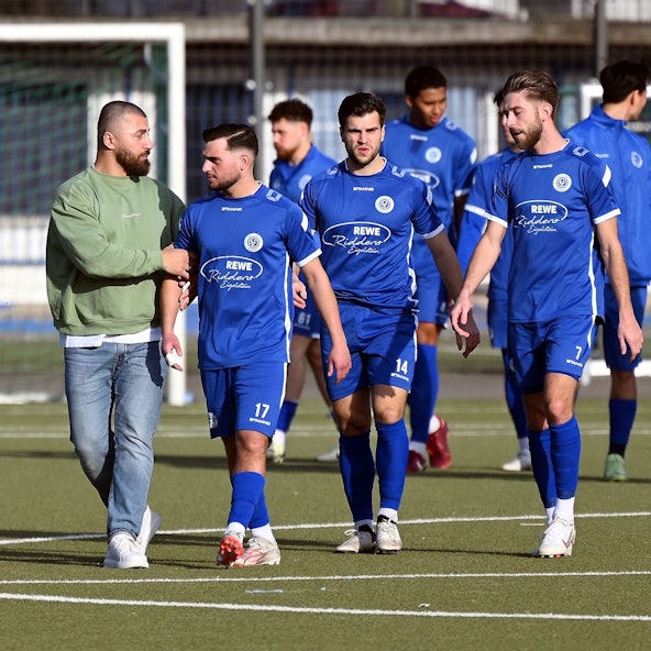 03.03.2024, Fussball-FC Pesch-Merten
v.l. TR: Abdullah Keseroglu (Pesch), Melih Satilmis,
Markus Lehmann, Marcel Dawidowski
Foto: Uli Herhaus