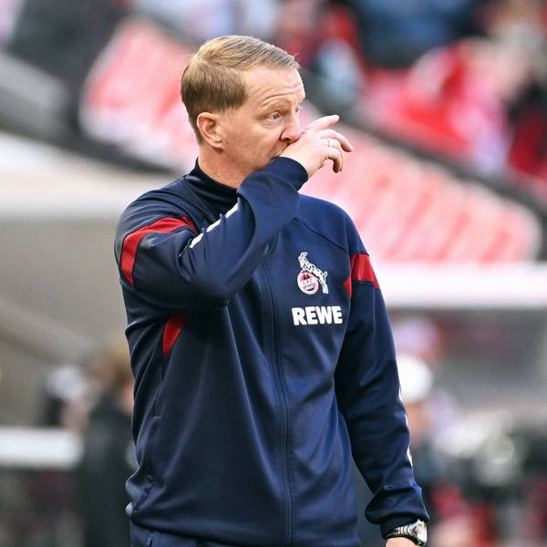 Fussball, Bundesliga, Deutschland, Herren, Saison 2023/2024, 30. Spieltag, Rhein Energie Stadion Köln, 1. FC Köln - SV Darmstadt 98 0:2 Cheftrainer Timo Schultz KOE enttäuscht. Enttäuschung, Frust, Aktion.