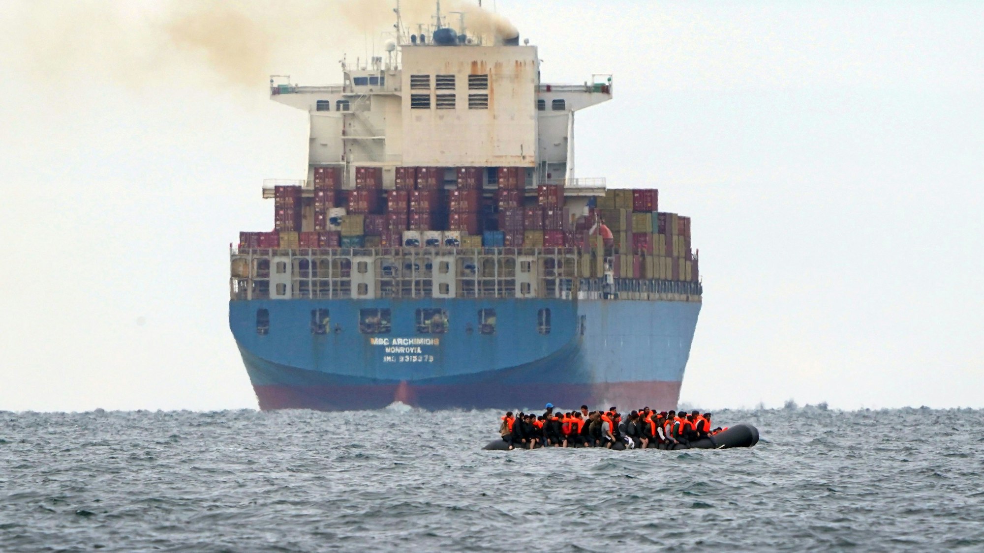 mmer wieder wagen Migranten die gefährliche Überfahrt über den Ärmelkanal. Das neue Gesetz soll sie abschrecken.