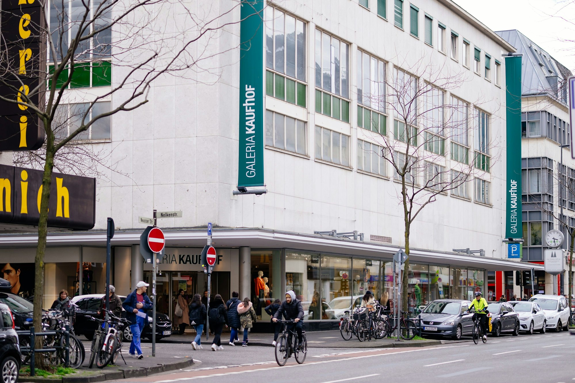 Der Kaufhof in Köln-Nippes.