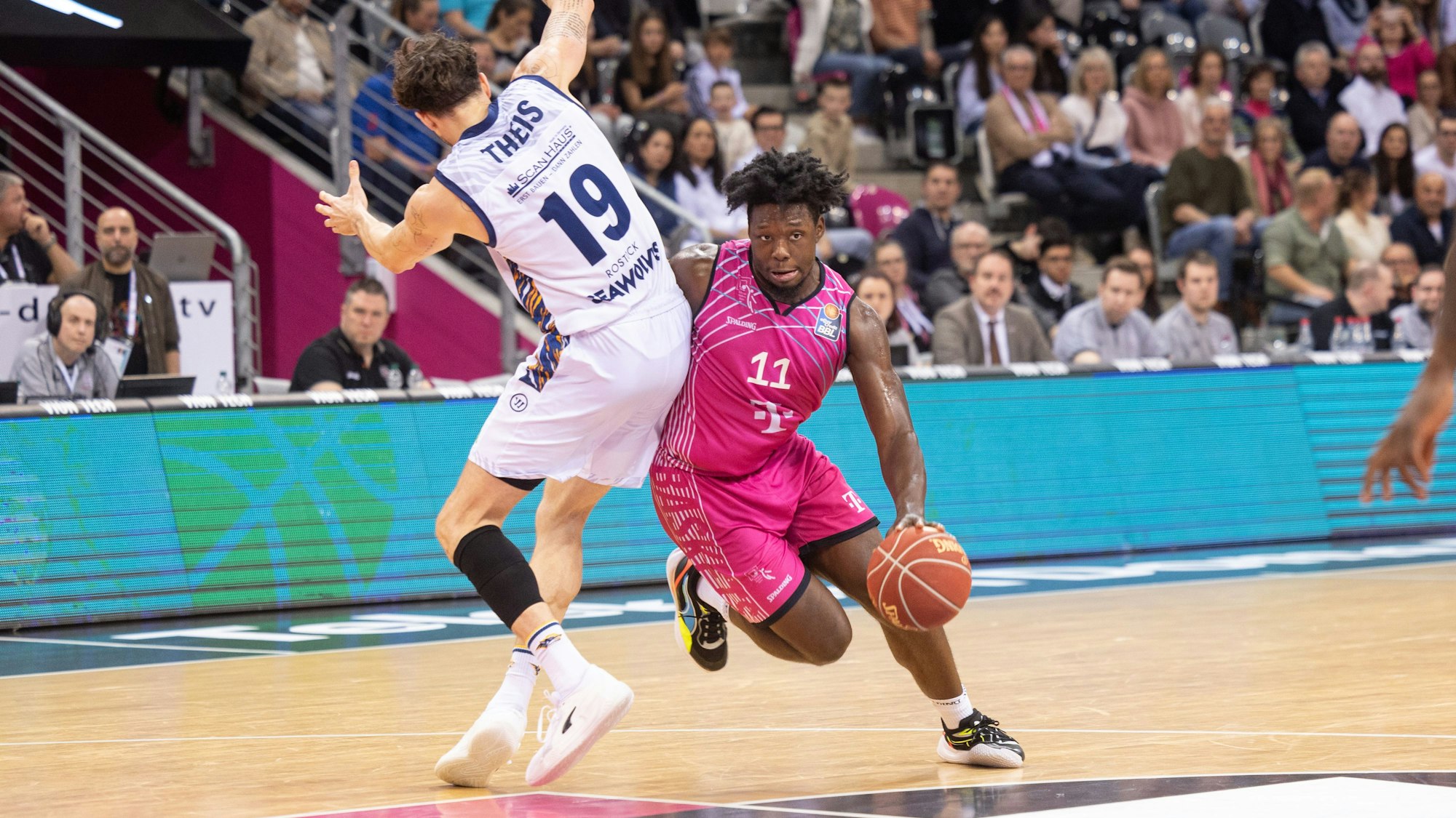 Bester Bonner Werfer war Brian Fobbs mit 23 Punkten und sechs Dreiern.