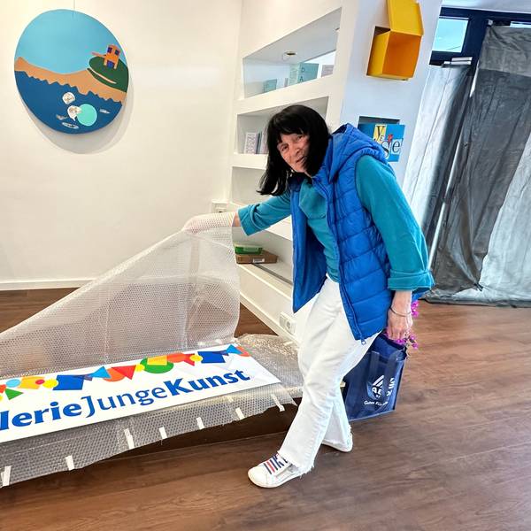 Ingeburg Zimmermann hat immer wieder neue Ideen und Impulse für die Jugend-Kunstschule, die jetzt in Rodenkirchen eine eigene Ausstellungsfläche erhält.