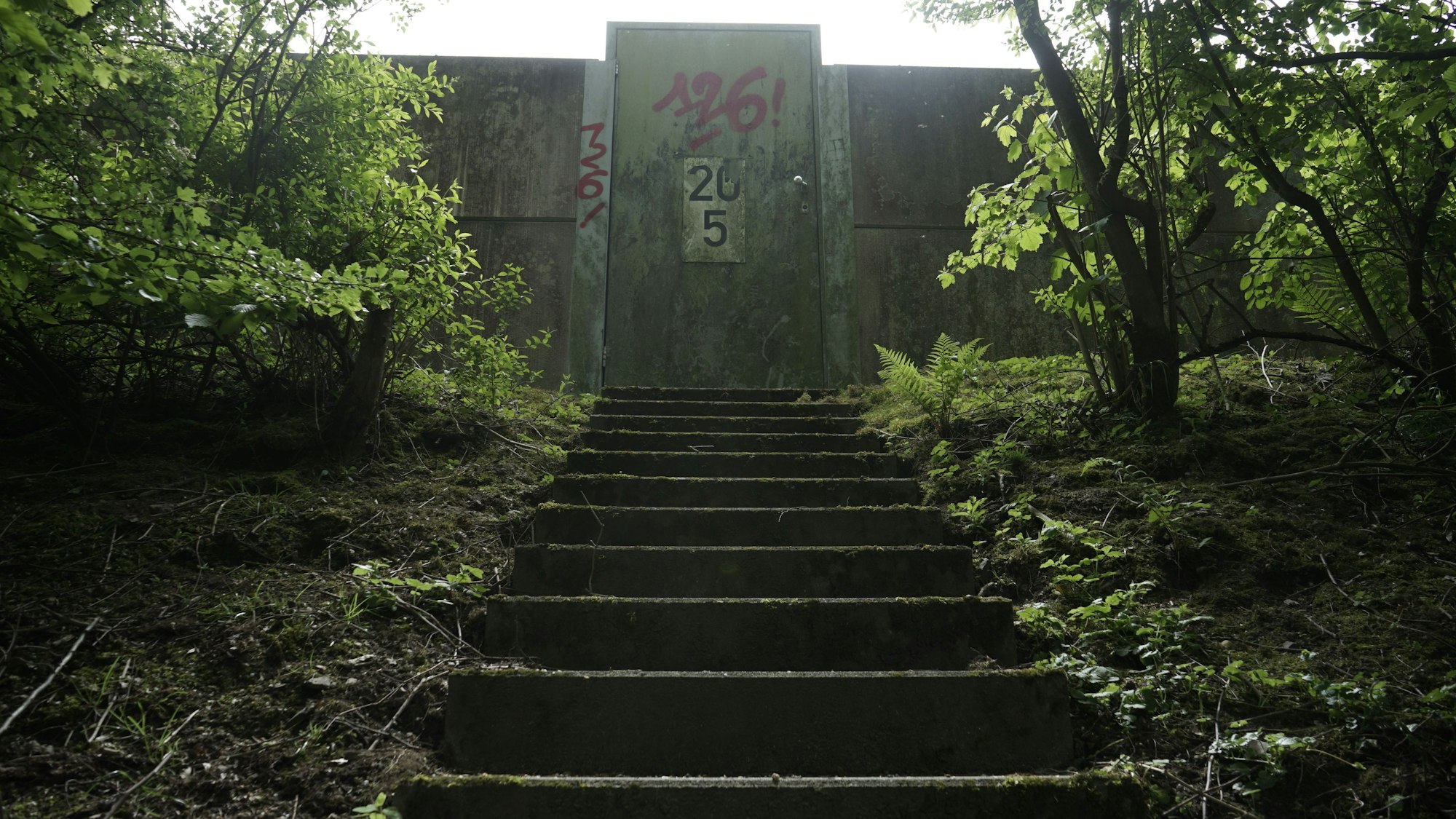 Ein Aufgang zur Bahngleise.