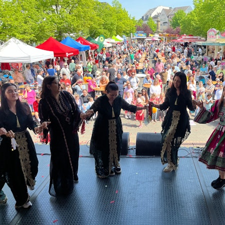 Der DGB Rhein-Sieg hatte zur Kundgebung zum 1. Mai und zum Familienfest auf den Siegburger Marktplatz eingeladen.