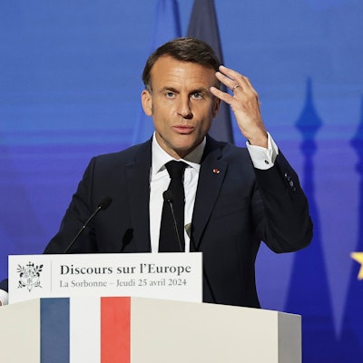 Der französische Präsident Emmanuel Macron hält eine Rede über Europa im Amphitheater der Universität Sorbonne.