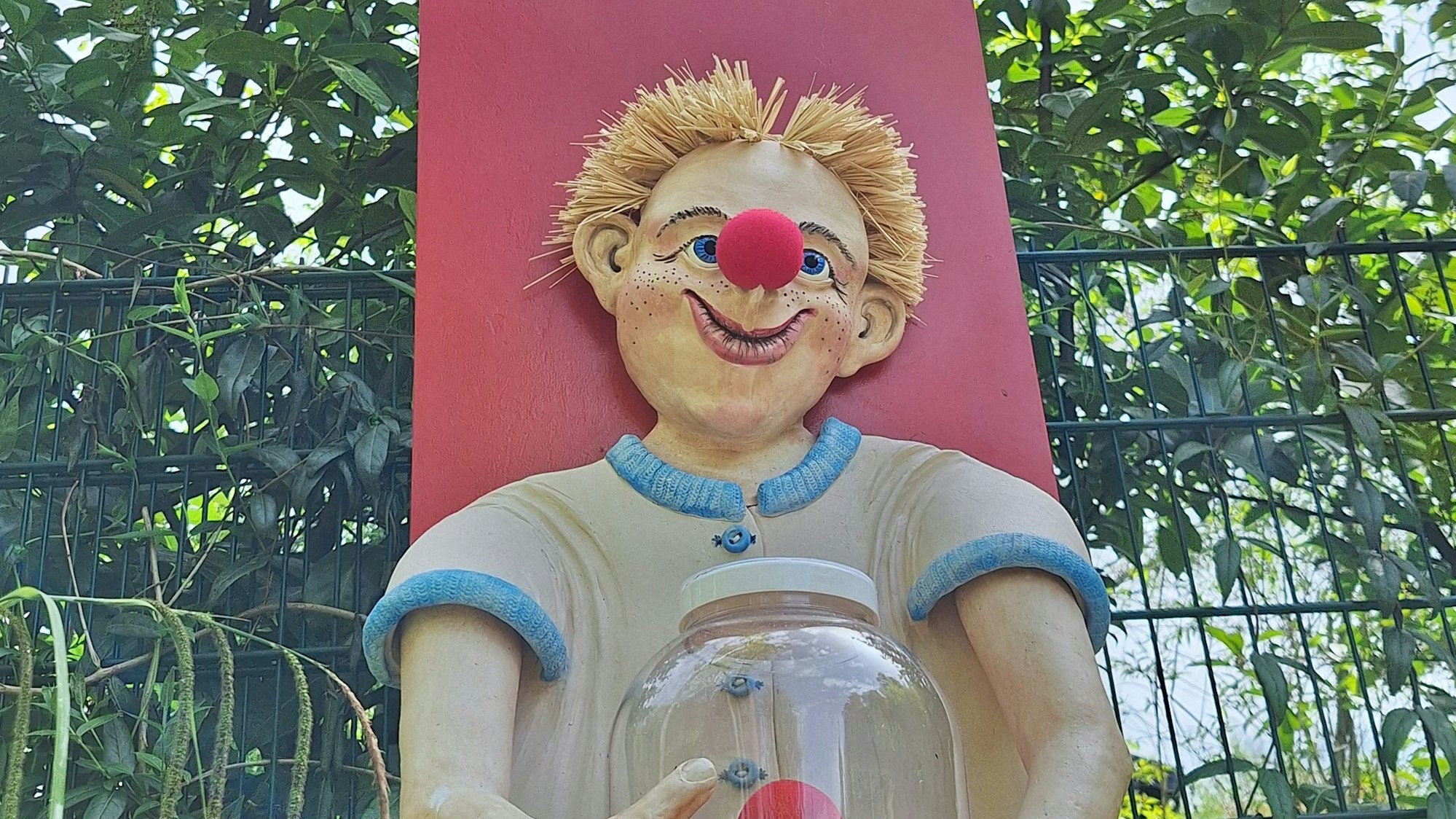 Neue Ausstellung „Humor“ im Skulpturenpark Sinneswald Leichlingen/Murbachtal